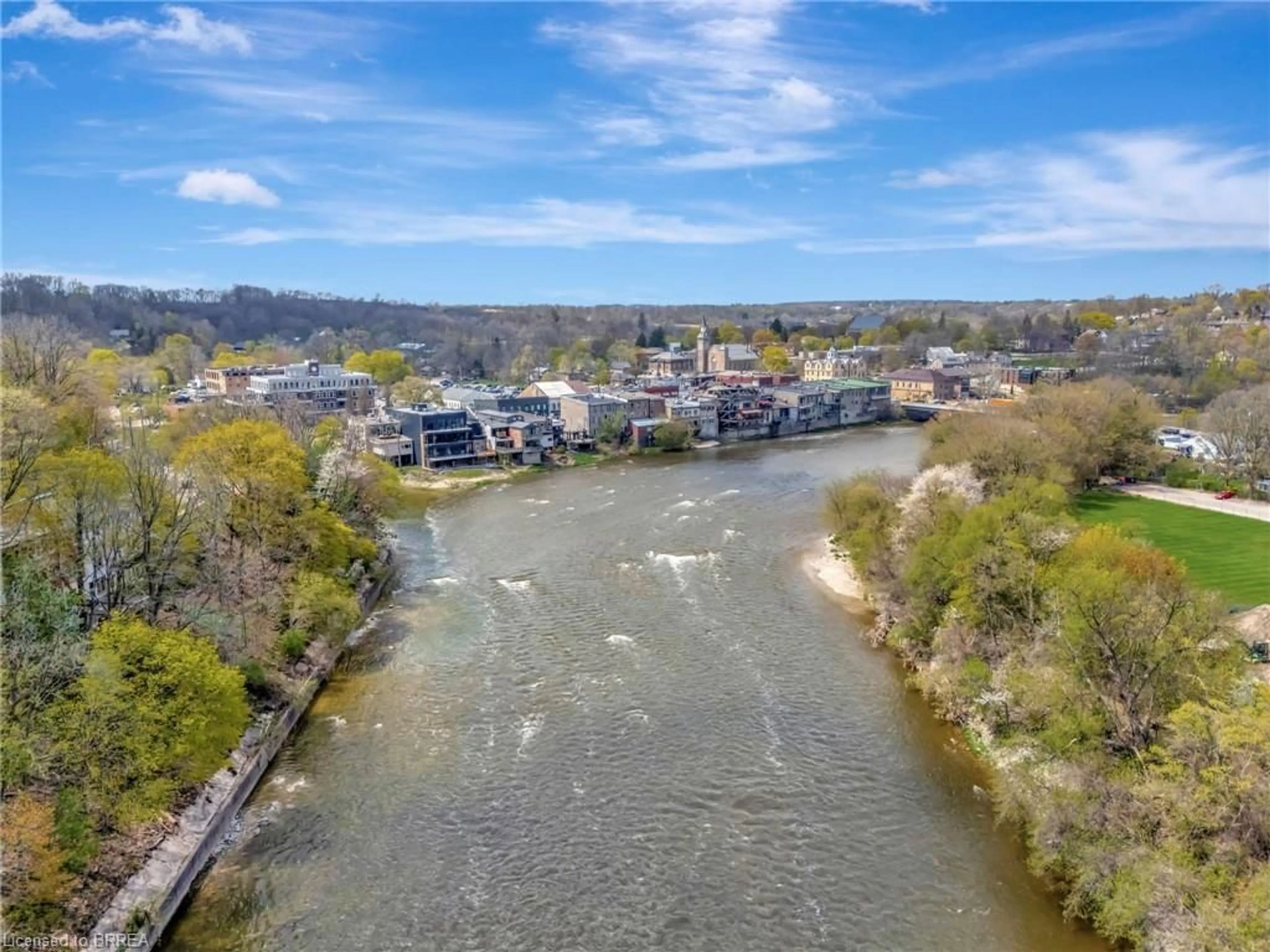 A pic from outside/outdoor area/front of a property/back of a property/a pic from drone, water/lake/river/ocean view for 80 Willow St #27, Paris Ontario N3L 2K6