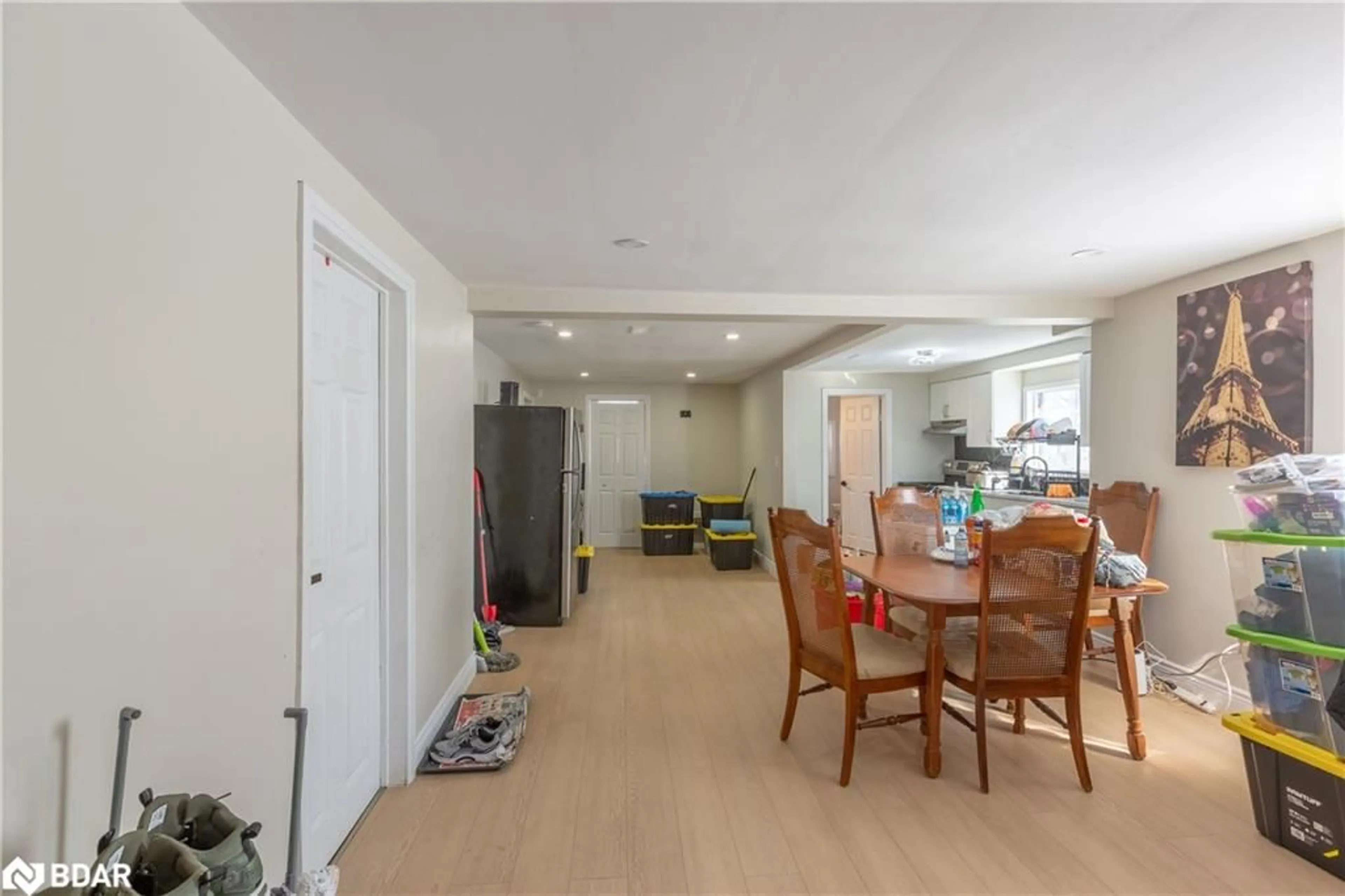 Unknown for 1036-40 Gladstone Ave, Windsor Ontario N9A 2R8