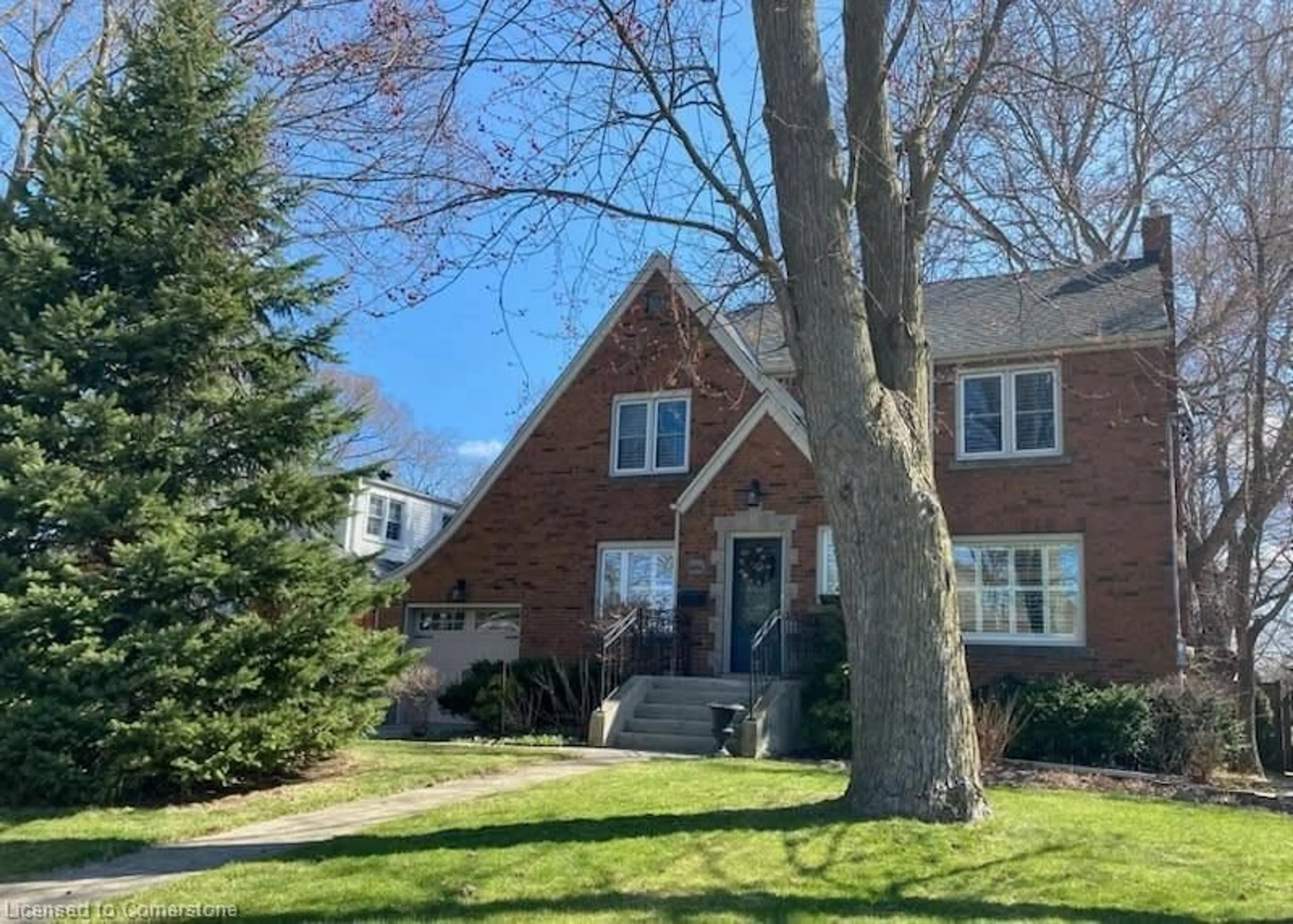 Home with brick exterior material, street for 6180 Corwin Ave, Niagara Falls Ontario L2G 5L8