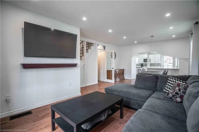 Additional property image - 50 Robins Ave