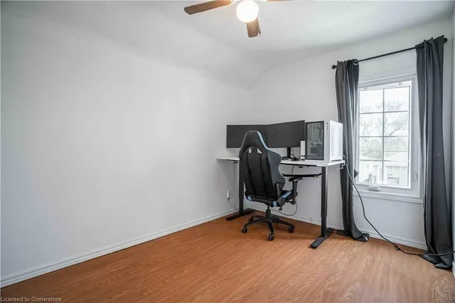 Additional property image - 50 Robins Ave