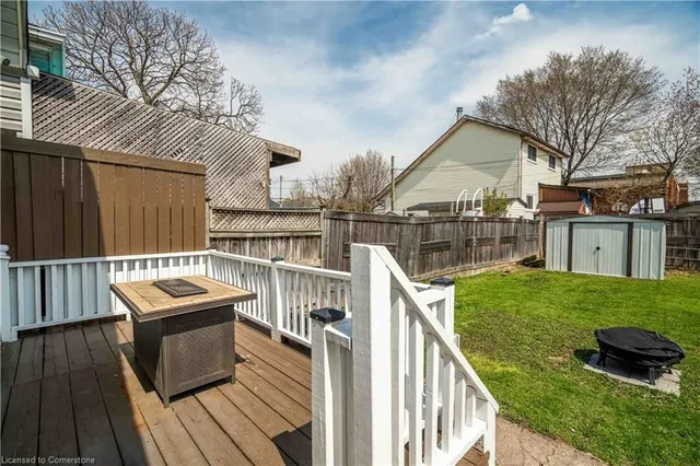 Additional property image - 50 Robins Ave