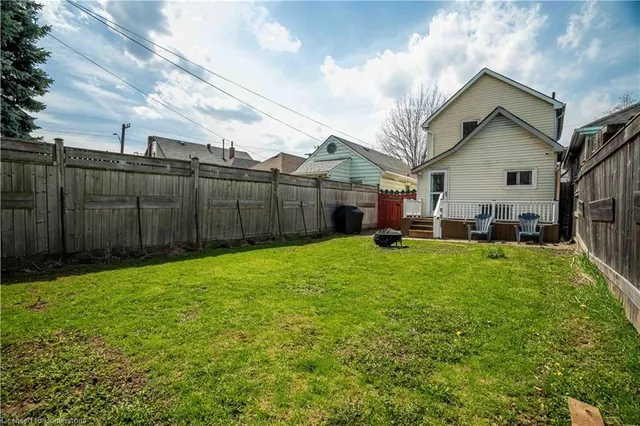 Additional property image - 50 Robins Ave
