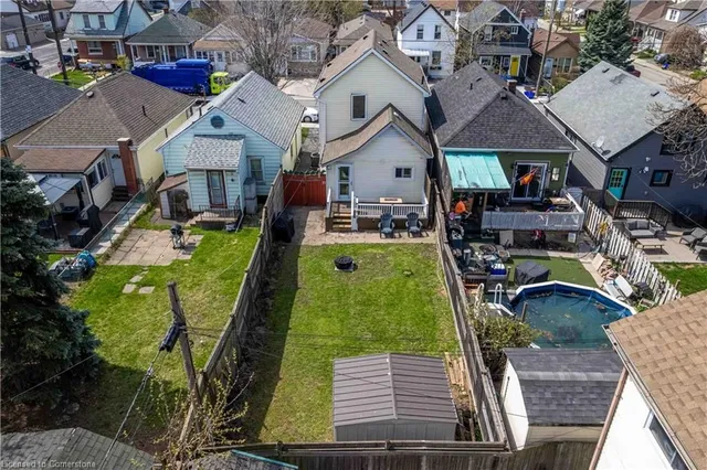 Additional property image - 50 Robins Ave