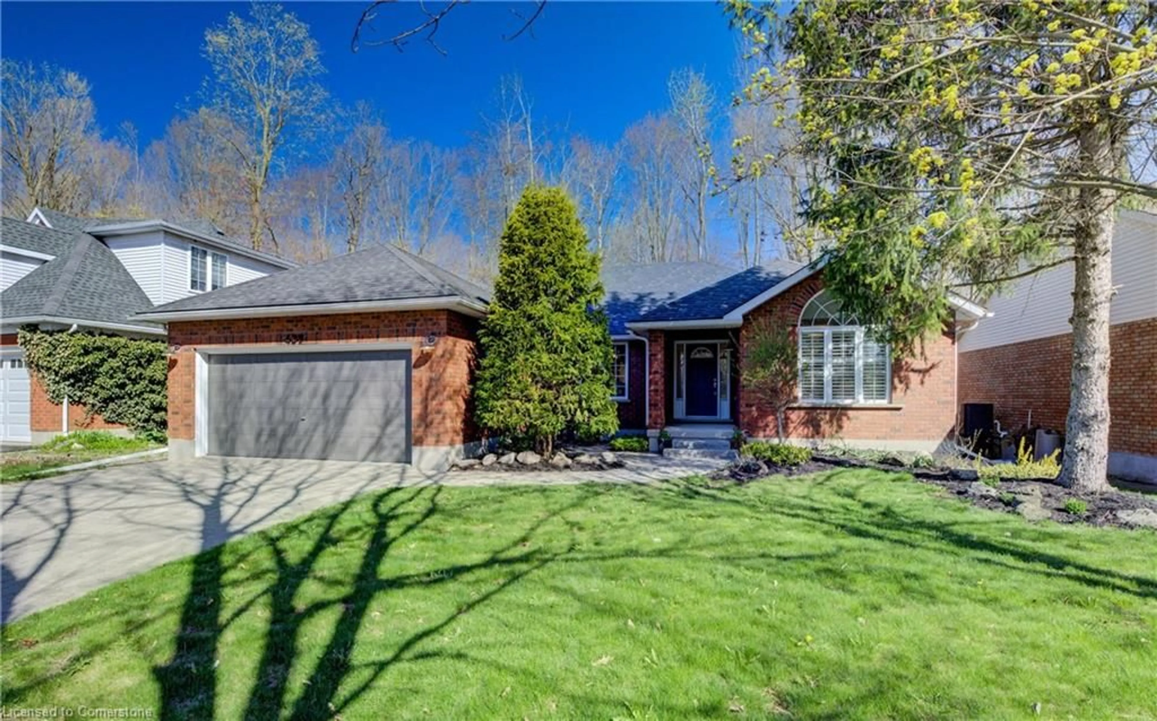 Home with brick exterior material, street for 439 Northlake Dr, Waterloo Ontario N2V 1Y6