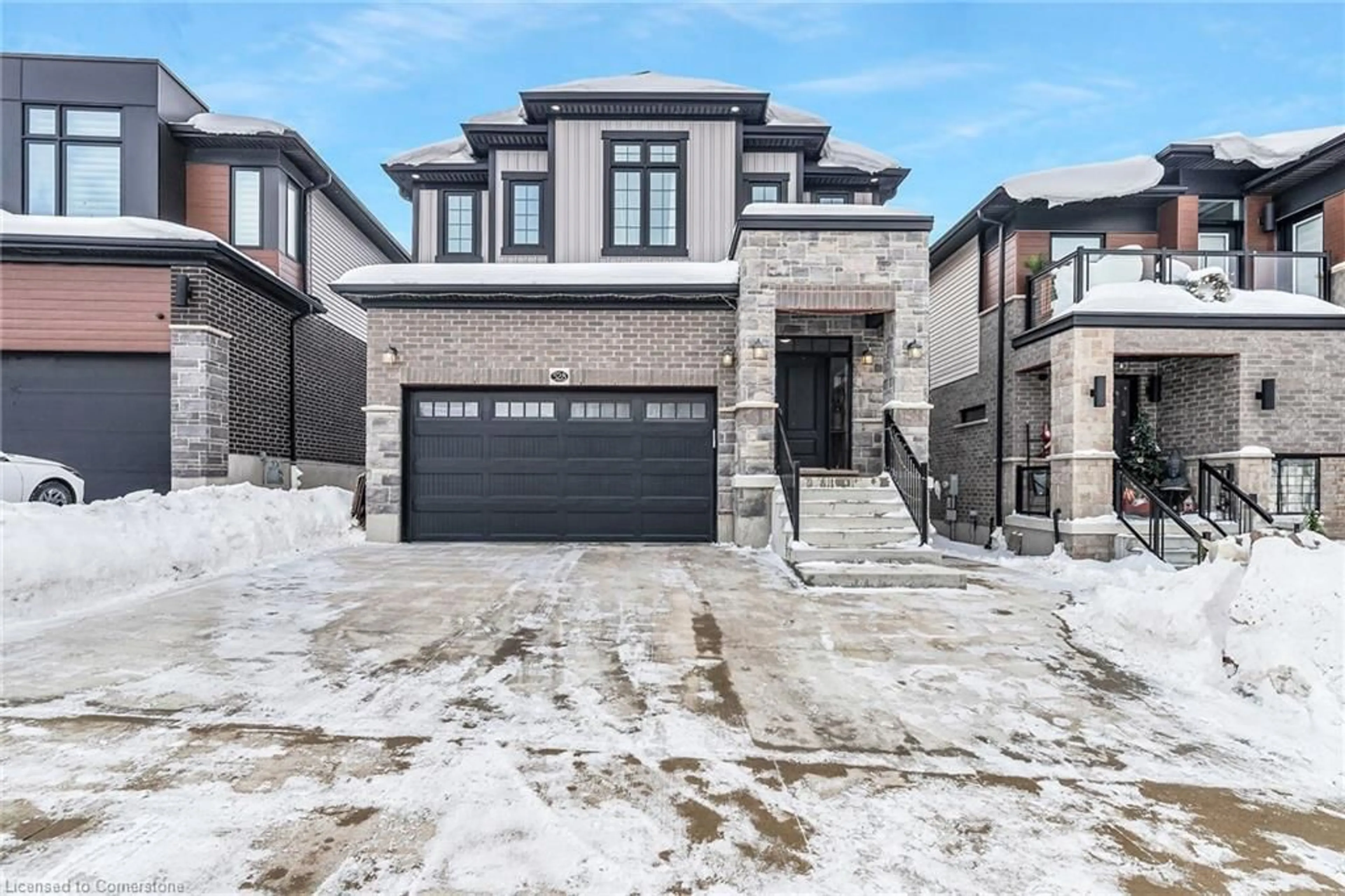 Home with brick exterior material, street for 528 Nathalie Cres, Kitchener Ontario N2E 0H8