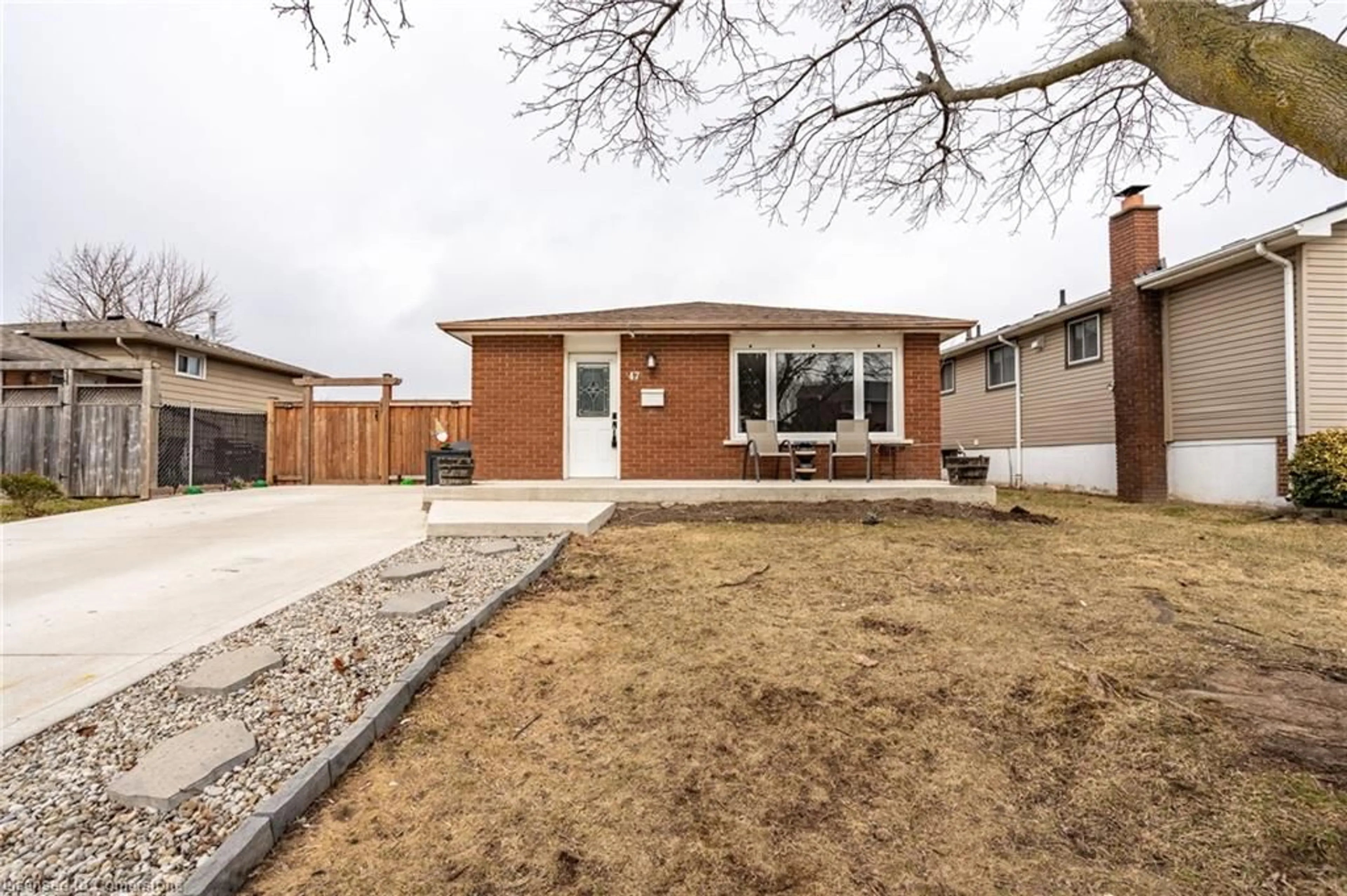 Home with brick exterior material, street for 47 Locheed Dr, Hamilton Ontario L8T 4L5