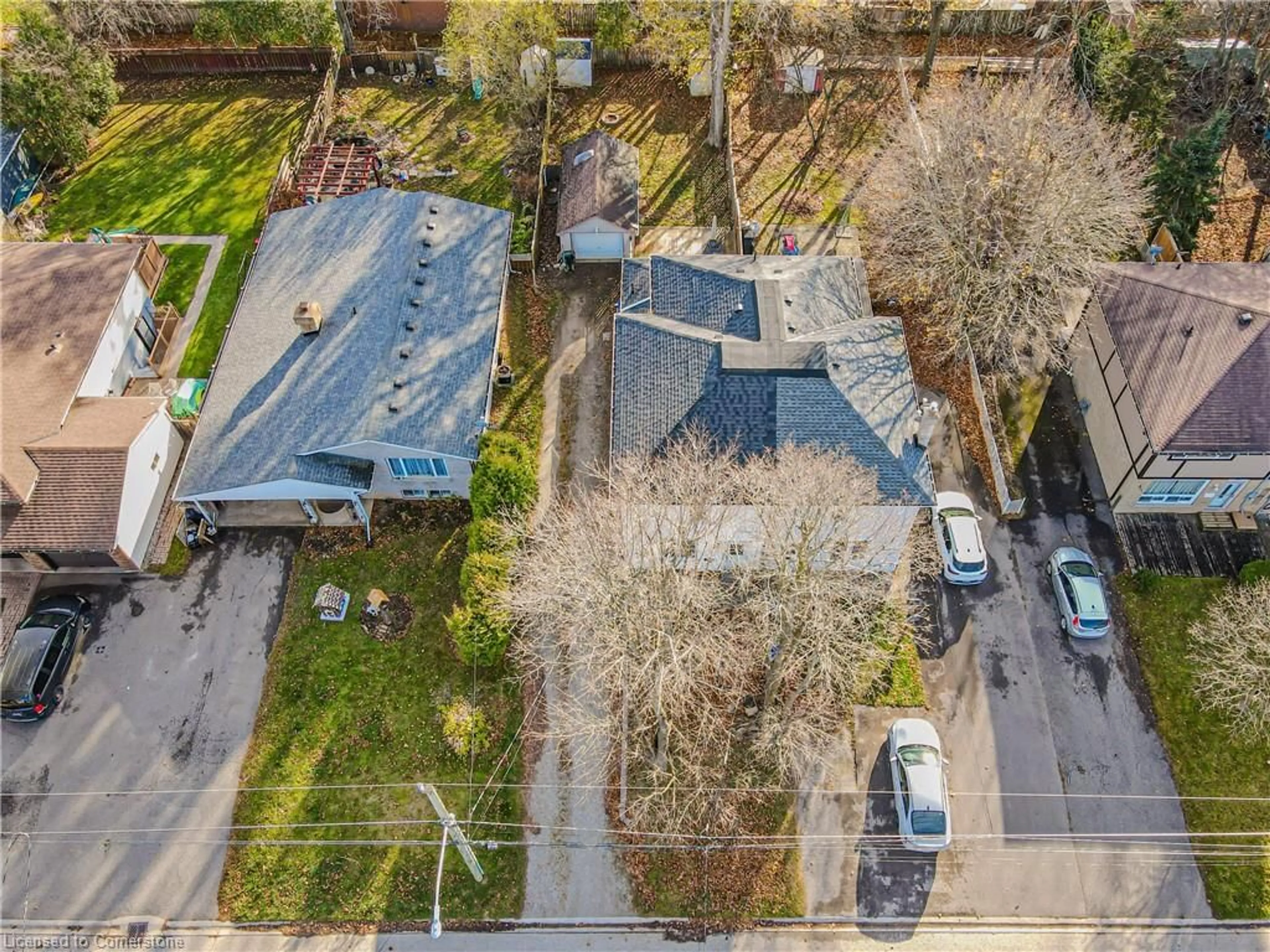 A pic from outside/outdoor area/front of a property/back of a property/a pic from drone, street for 126 Poplar Ave, Acton Ontario L7J 2E2