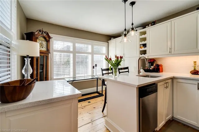 Additional property image - 43 Market St