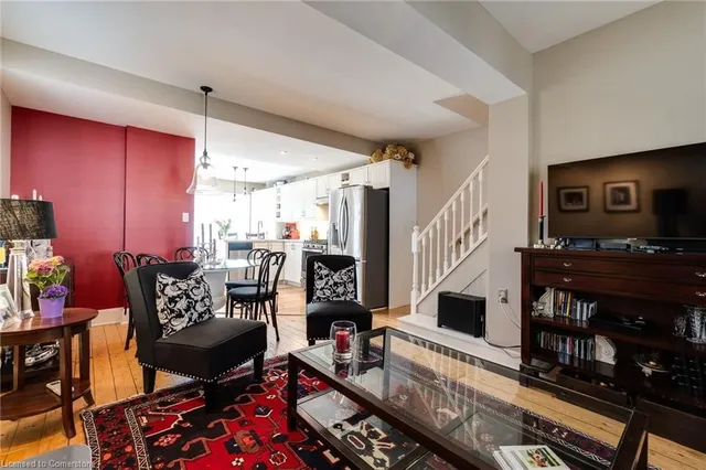 Additional property image - 43 Market St