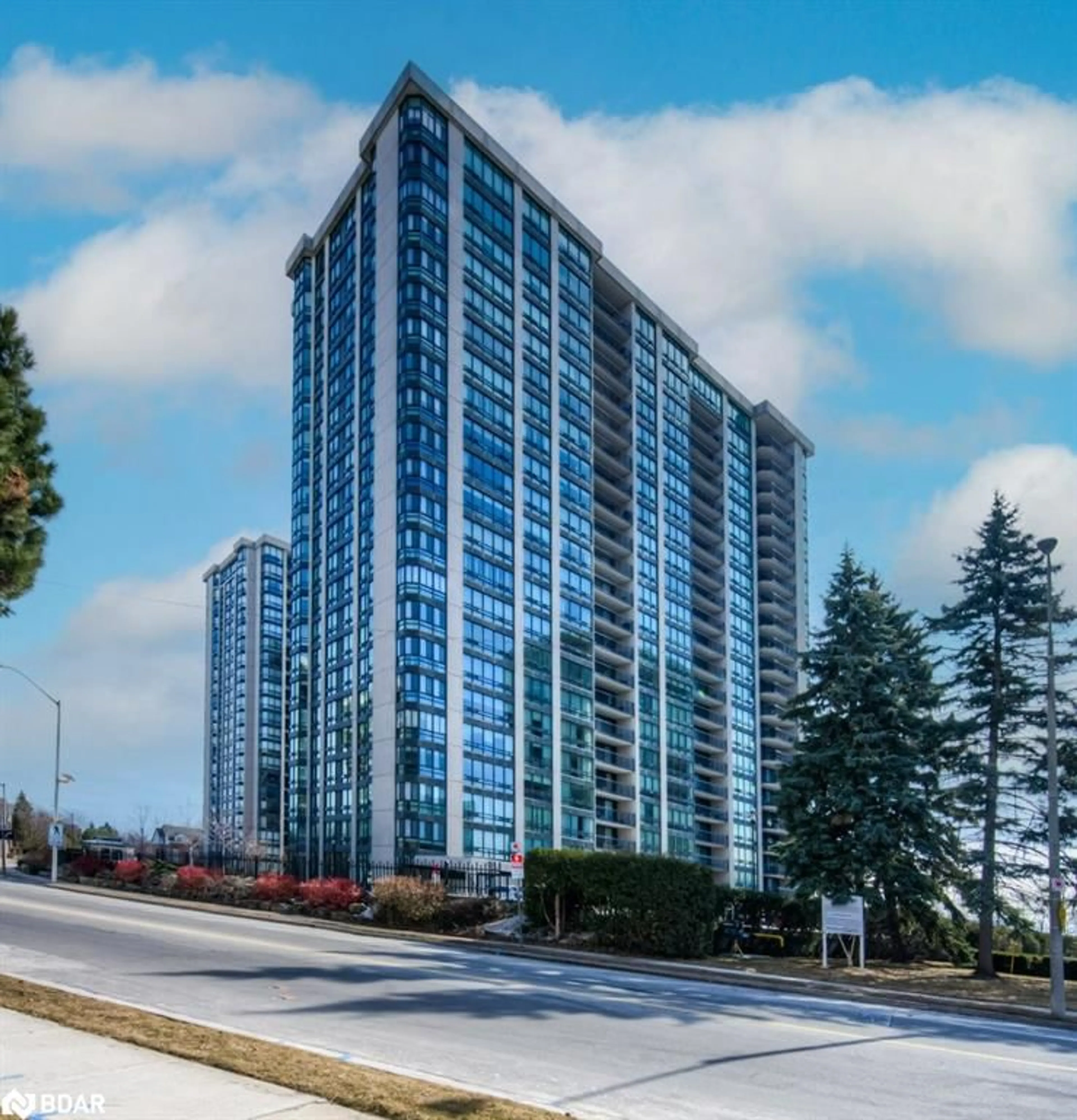 Unknown for 2180 Marine Dr #PH2, Oakville Ontario L6L 5V2