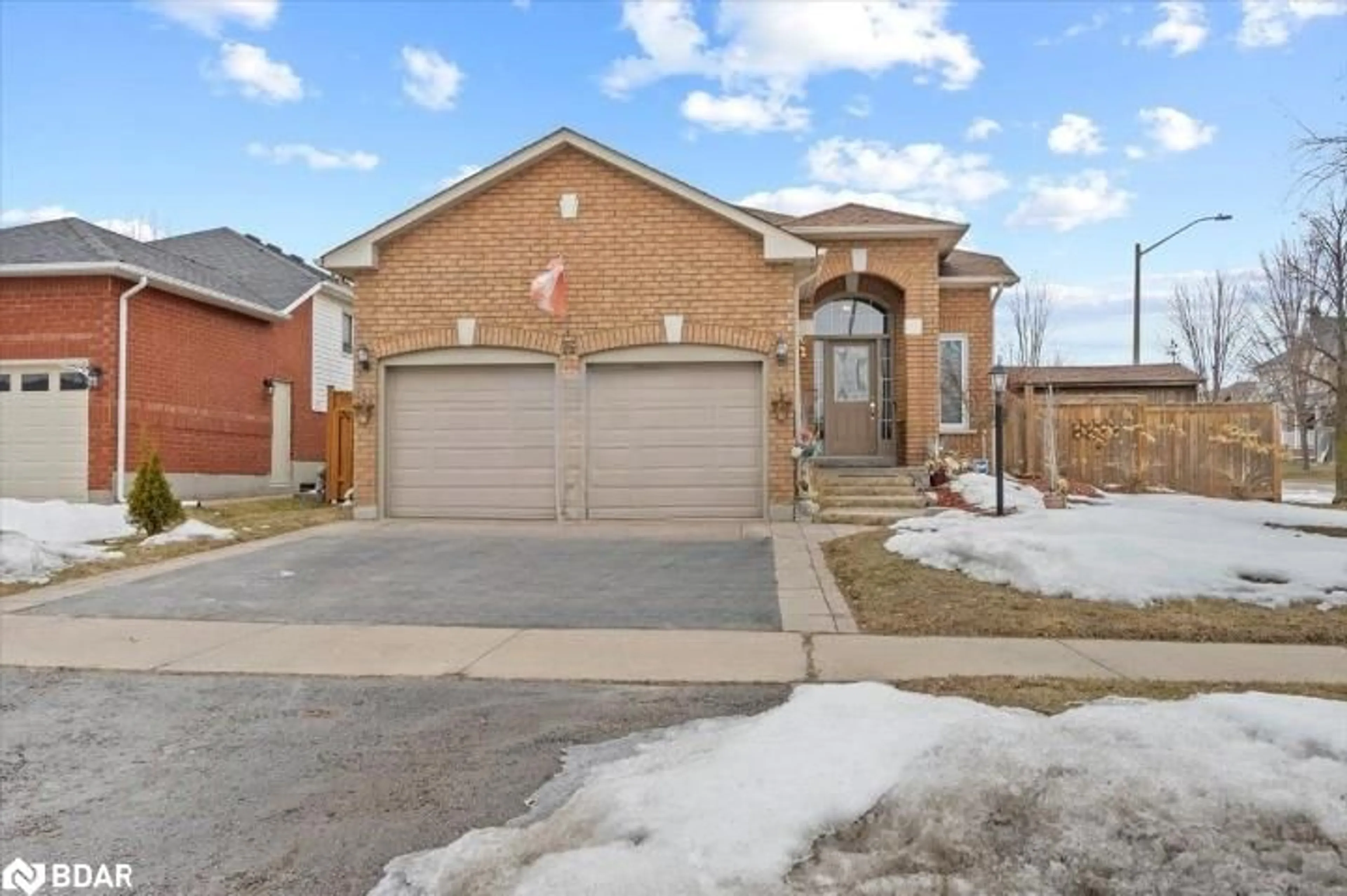 Home with brick exterior material, street for 16 Goodwin Ave, Bowmanville Ontario L1C 4Z4