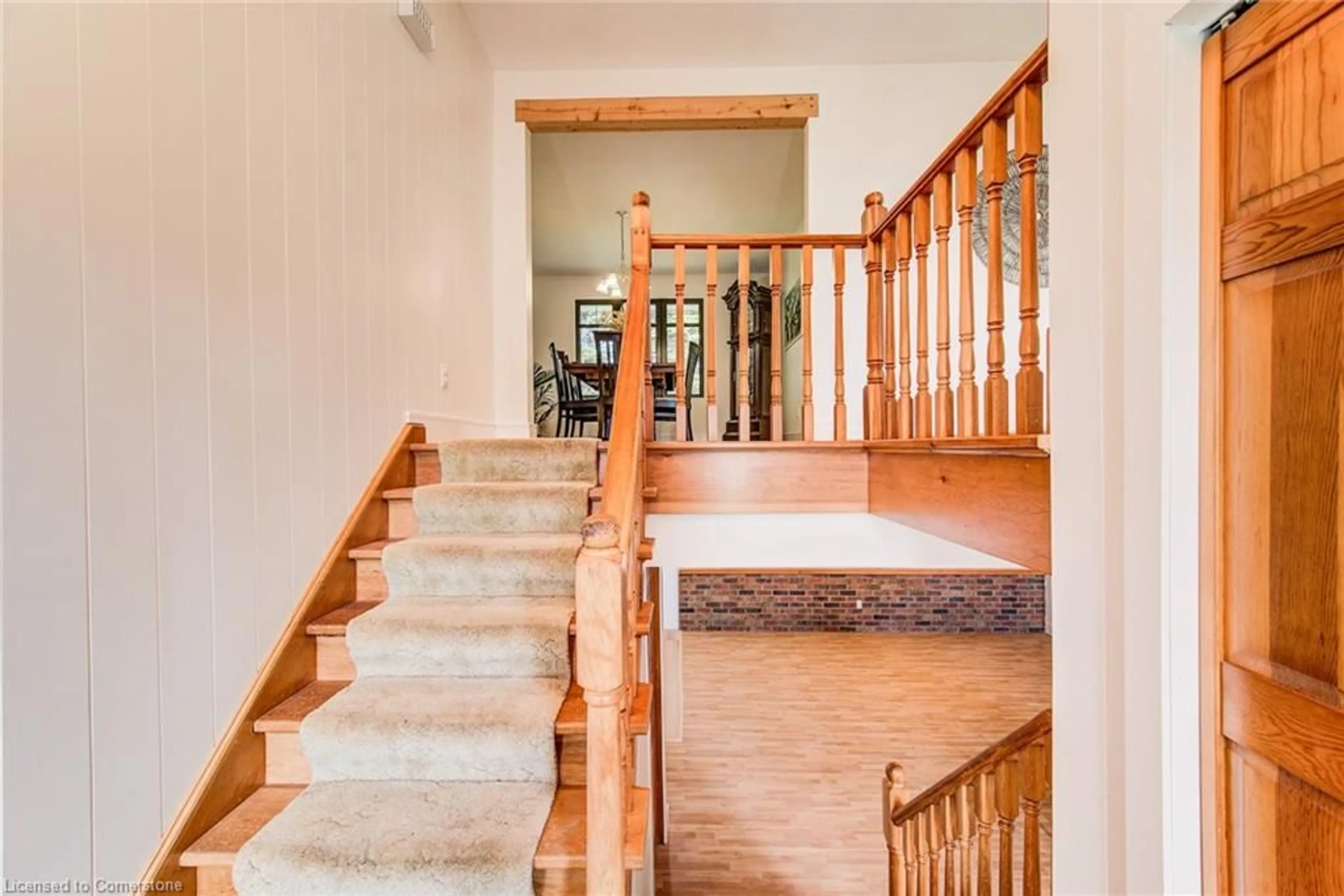 Indoor foyer for 6115 Deborah Glaister Line, Wellesley Ontario N0B 2T0