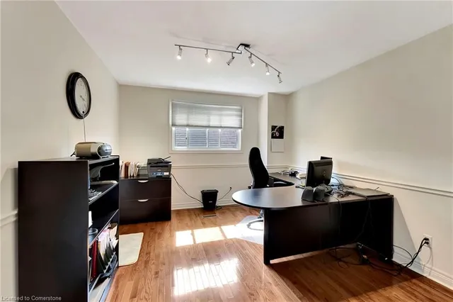 Additional property image - 89 Twin Cres