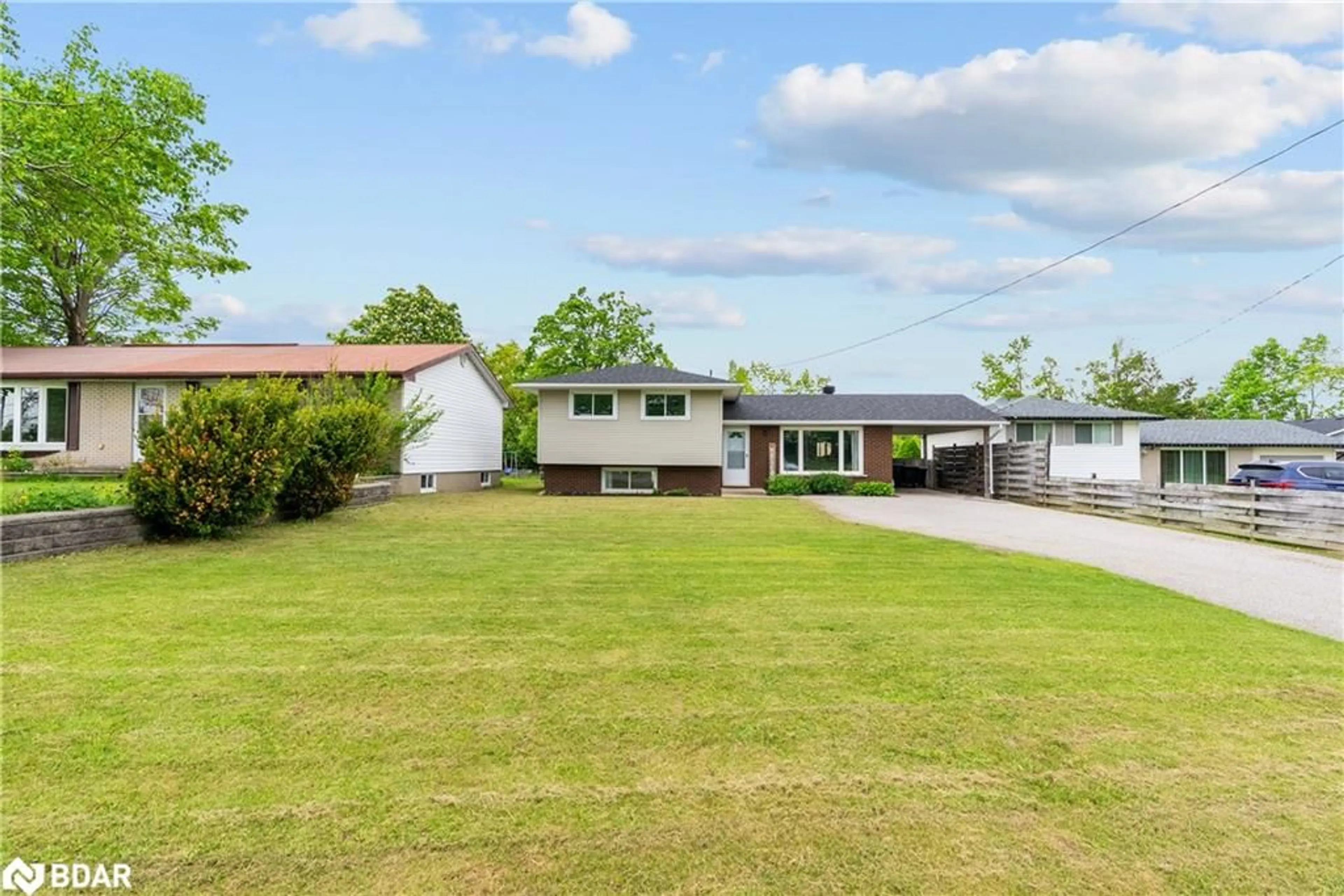 A pic from outside/outdoor area/front of a property/back of a property/a pic from drone, street for 9881 12 Hwy, Warminster Ontario L0K 2G0