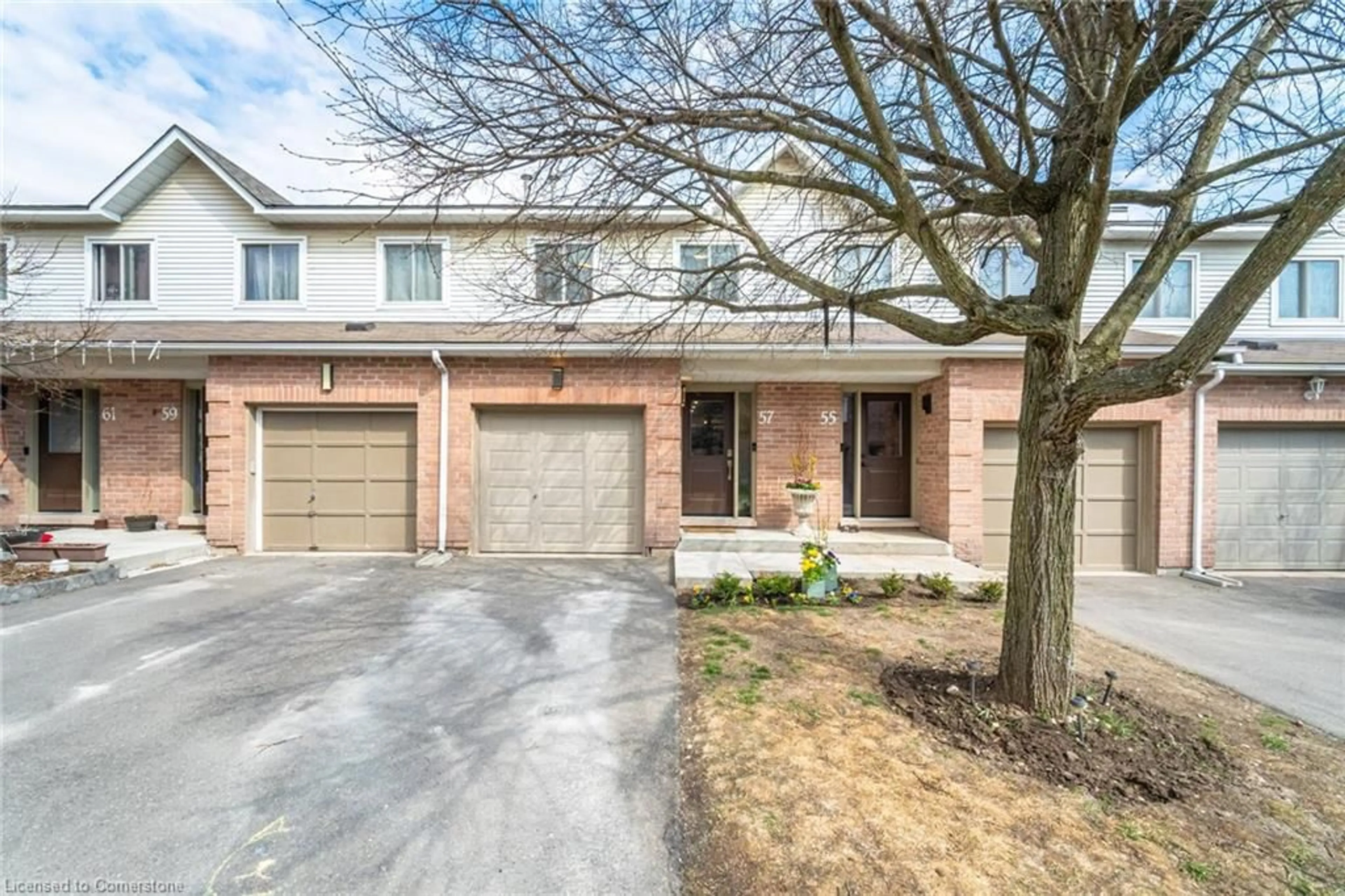 Home with brick exterior material, street for 26 Moss Blvd #57, Hamilton Ontario L9H 6W8