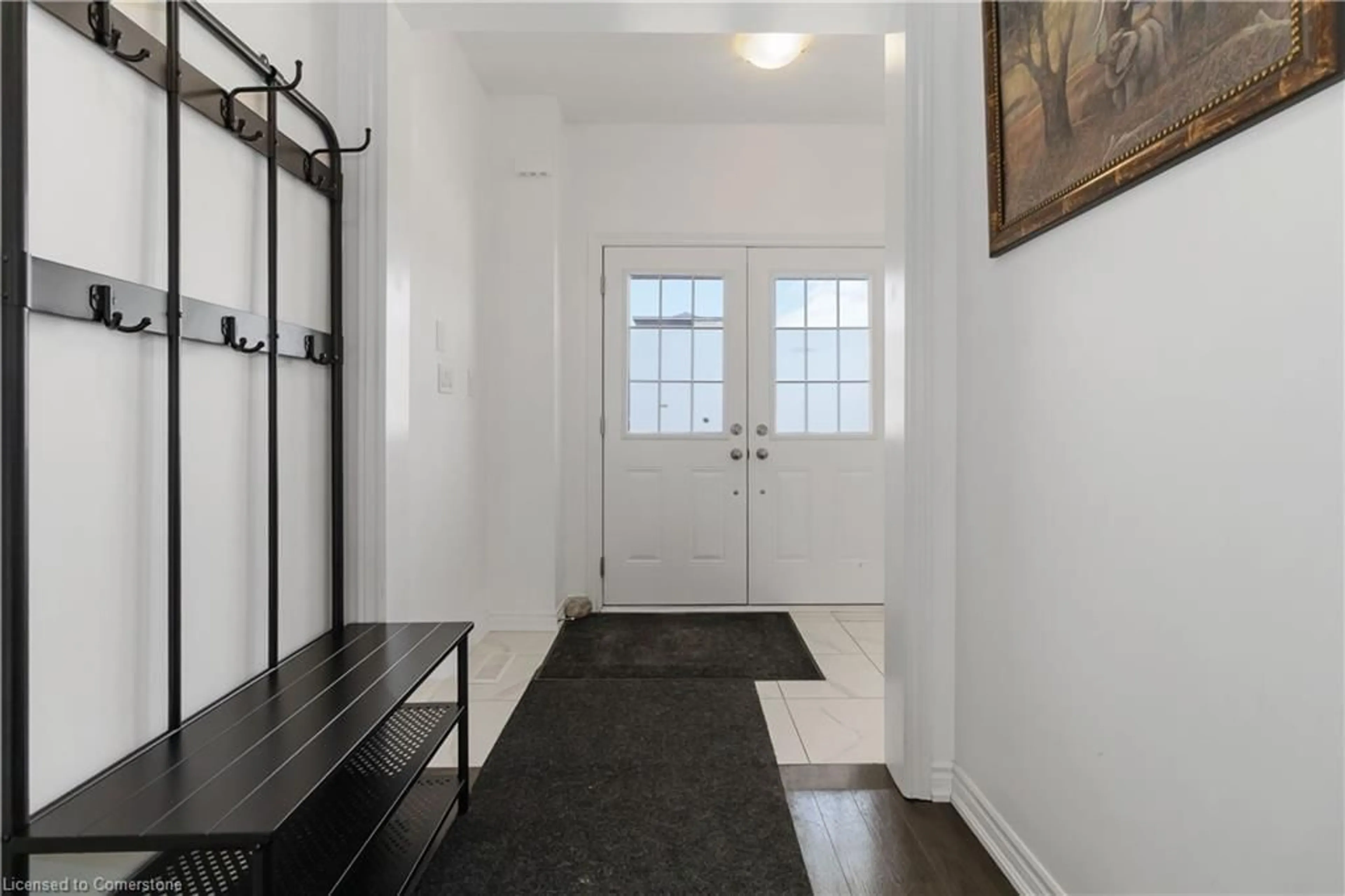 Indoor entryway for 9 Mears Rd, Paris Ontario N3L 0M7