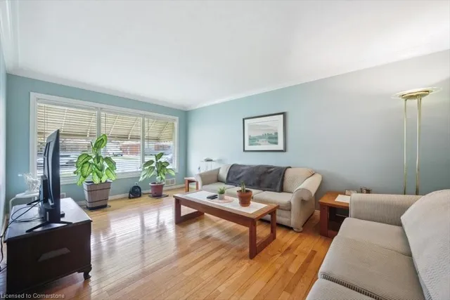 Additional property image - 106 Eton Dr