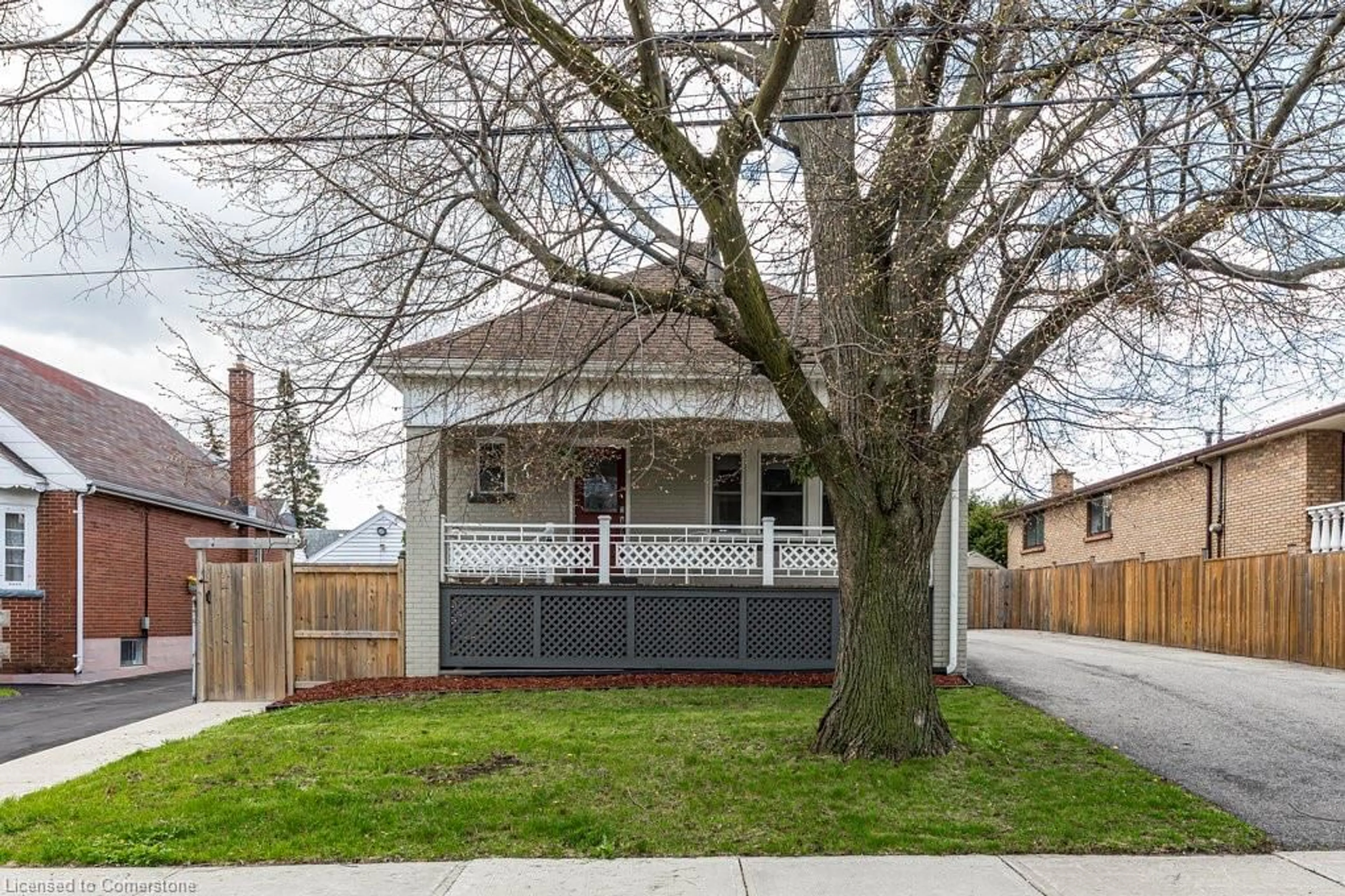 Unknown for 938 Lawrence Rd, Hamilton Ontario L8K 2A6