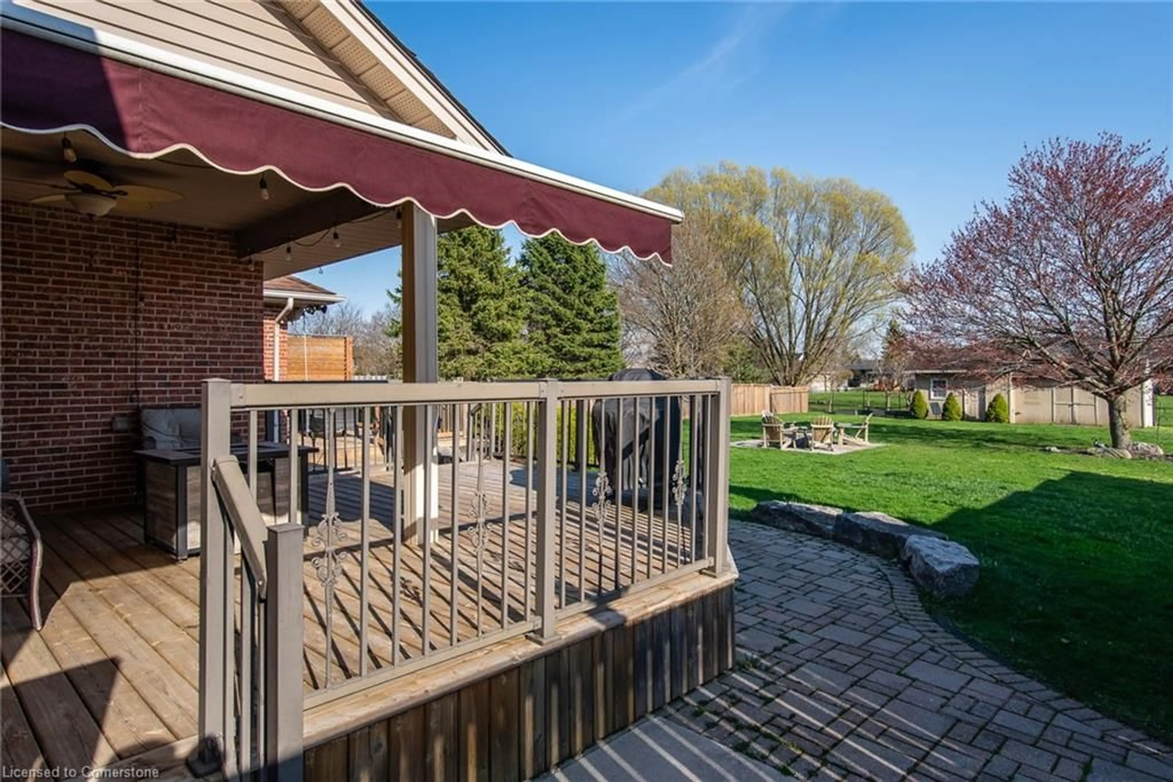 Patio, street for 71 Oakridge Avenue Ave, Innerkip Ontario N0J 1M0