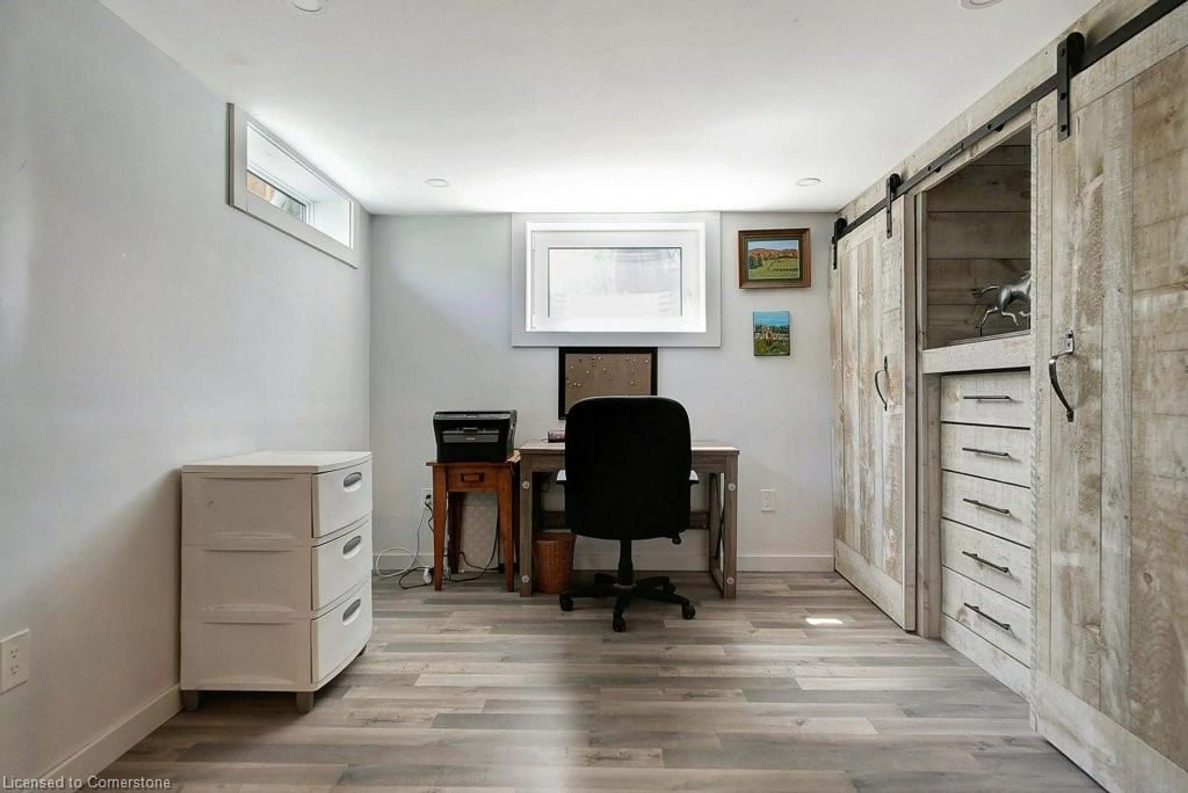 A pic of a room for 1800 Holley Cres, Cambridge Ontario N3H 2S5