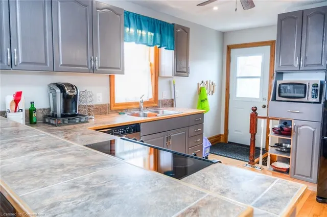 Additional property image - 46 2 Ave