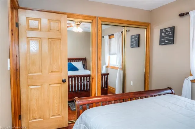 Additional property image - 46 2 Ave