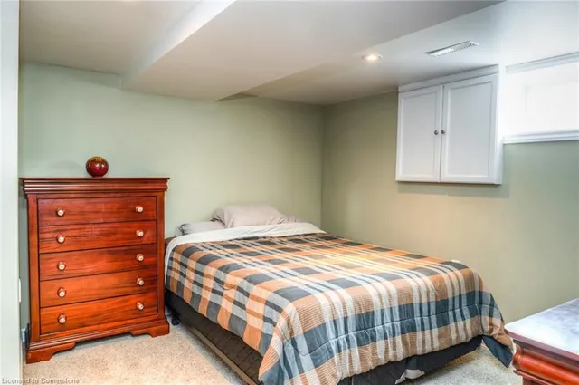 Additional property image - 46 2 Ave