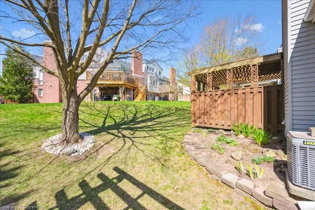 Additional property image - 5 Quinte Cres Unit 2
