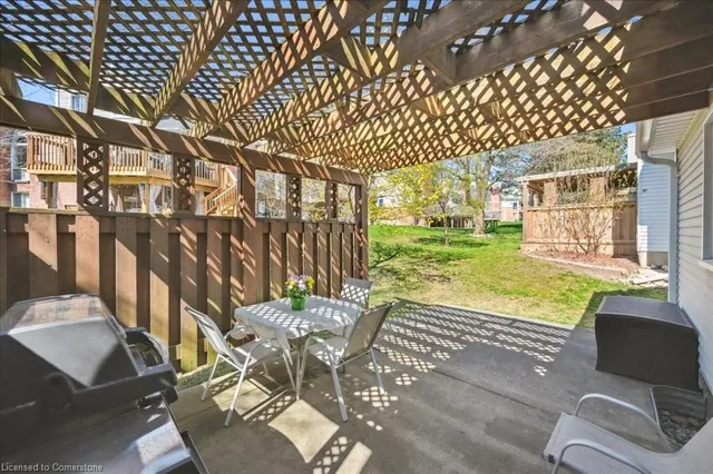 Additional property image - 5 Quinte Cres Unit 2