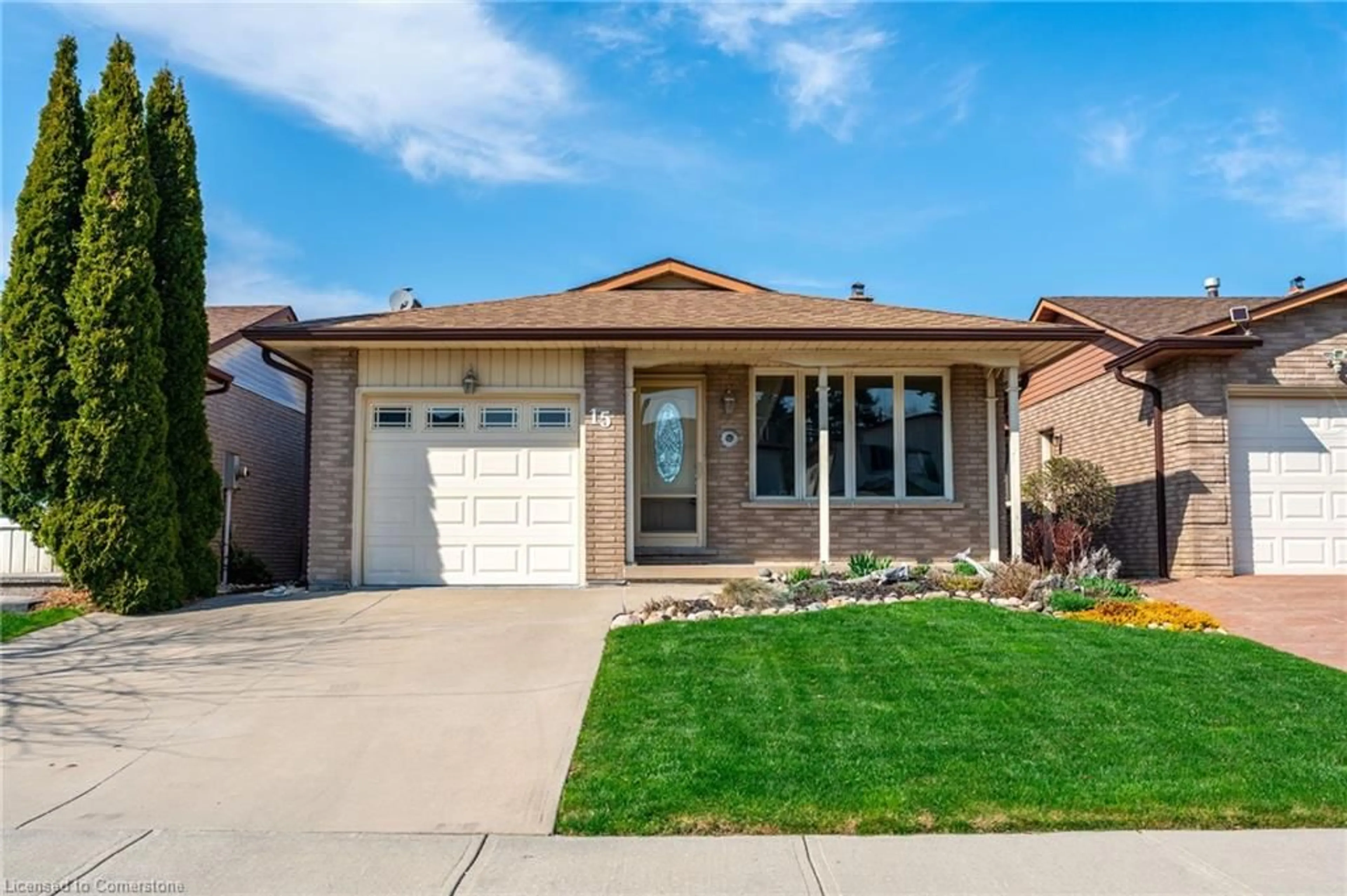 Home with brick exterior material, street for 15 Titmouse Crt, Hamilton Ontario L9A 4Y9