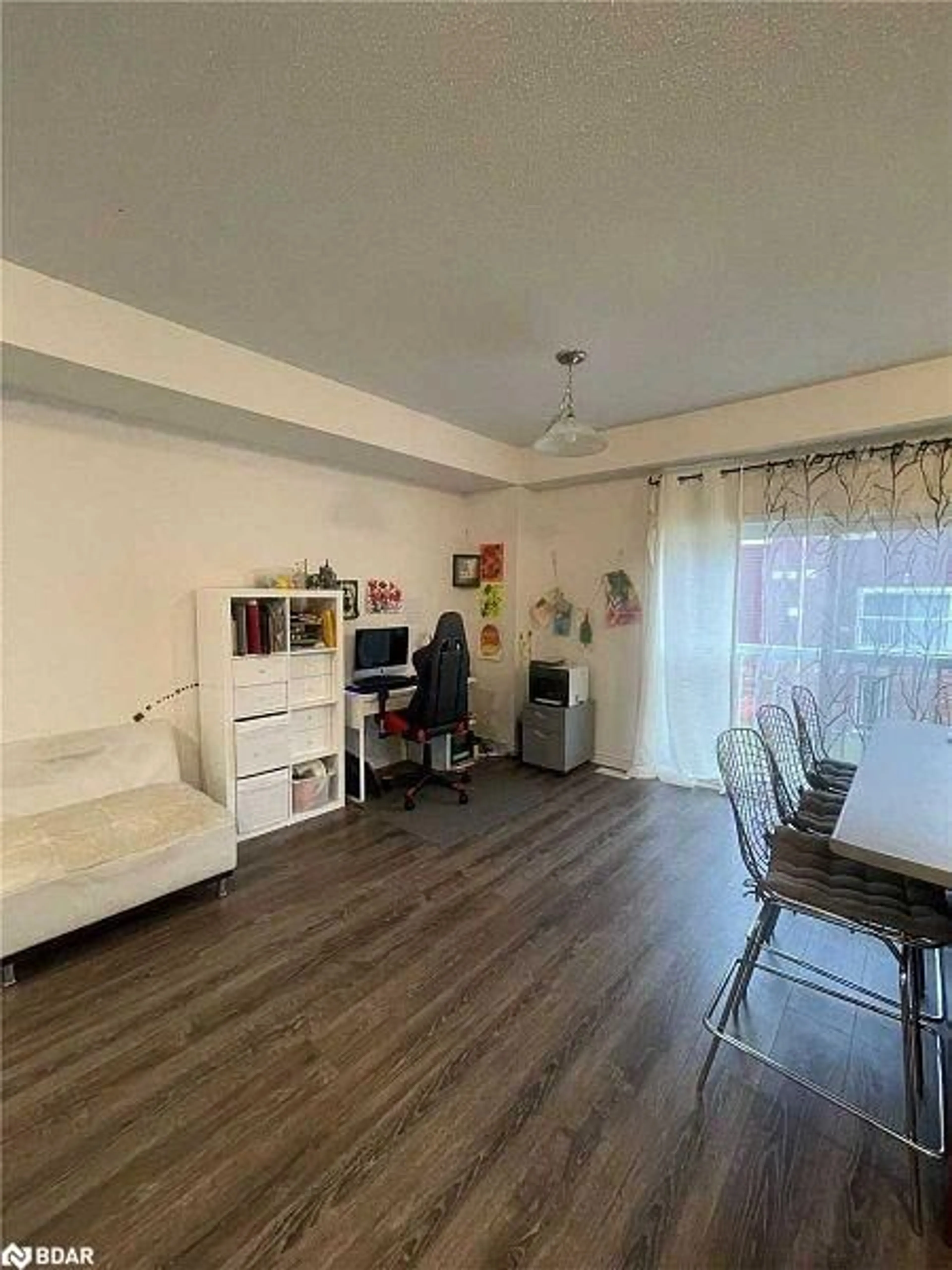 A pic of a room for 48 High Tide Drive, Wasaga Beach Ontario L9Z 2X2