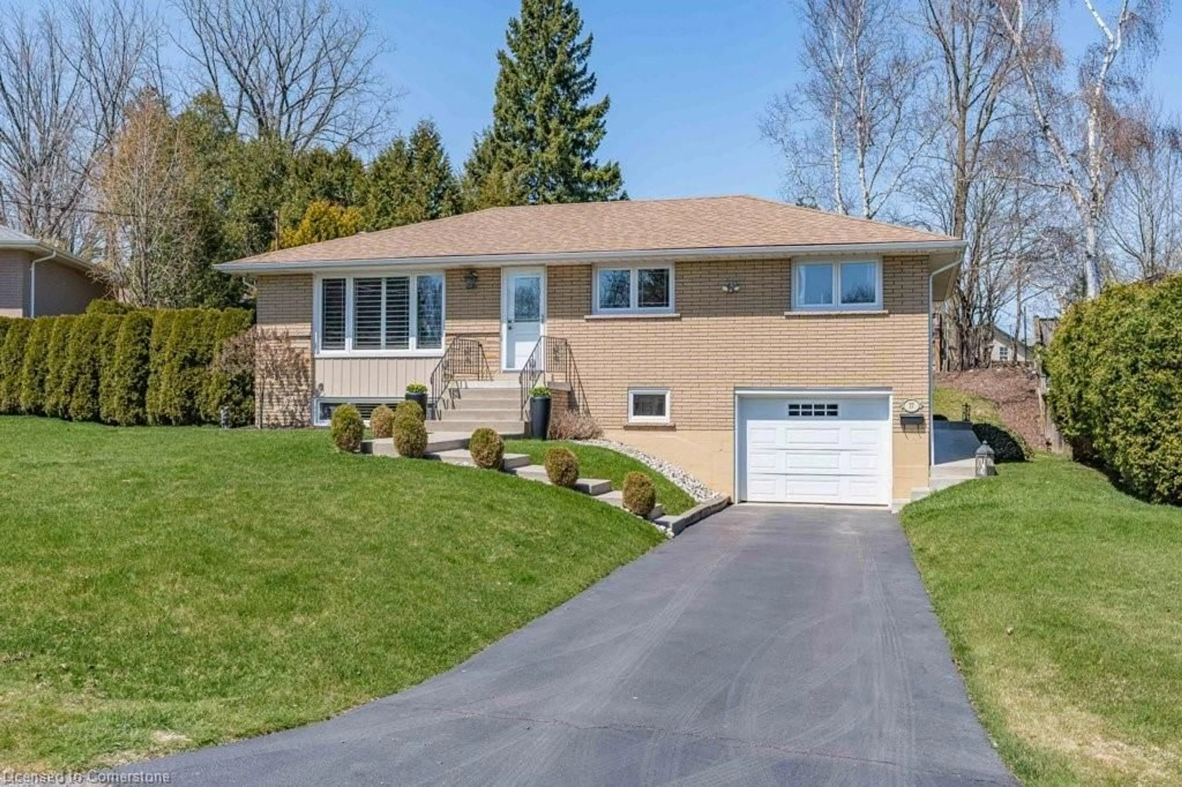 Unknown for 77 Hill Crest, Ancaster Ontario L9G 3A2