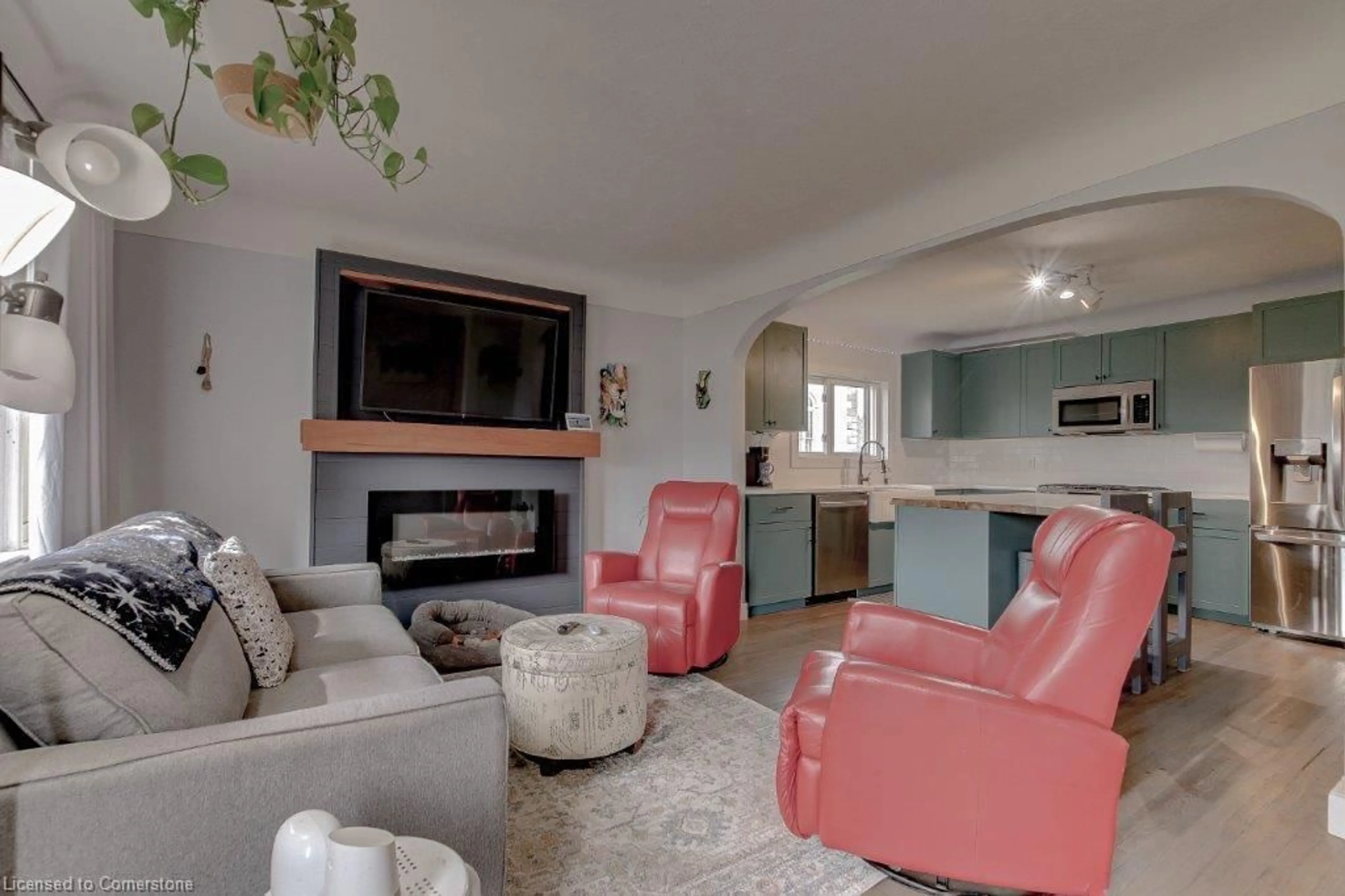 Living room with furniture, unknown for 13 Lamport St, Vittoria Ontario N0E 1W0
