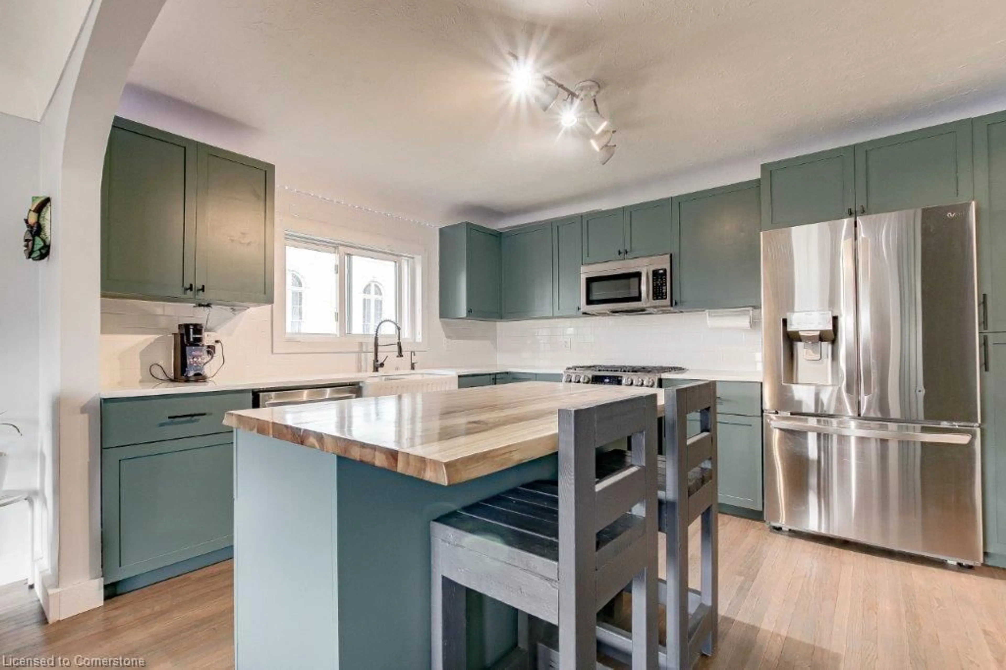 Open concept kitchen, unknown for 13 Lamport St, Vittoria Ontario N0E 1W0