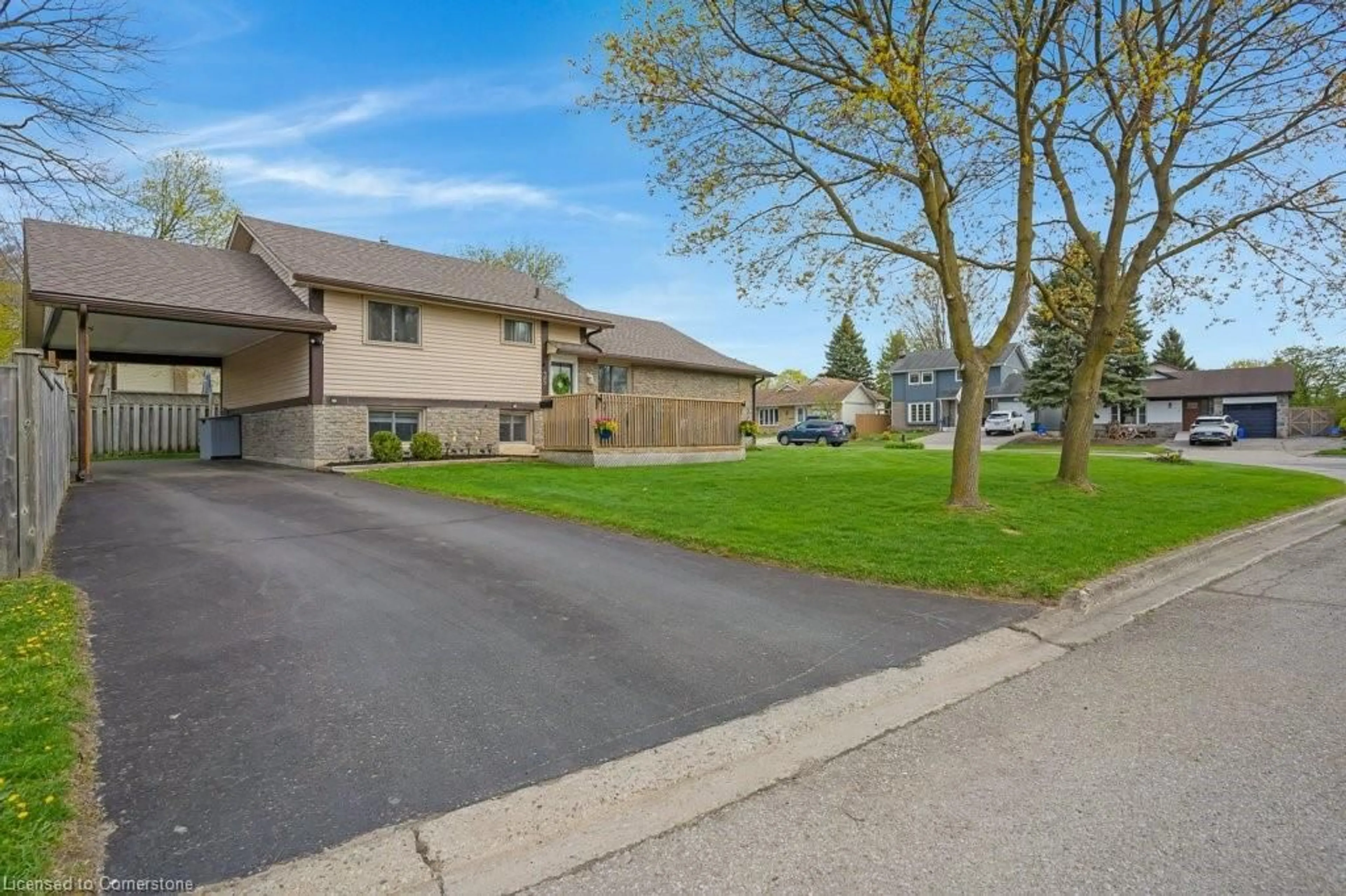 Unknown for 35 Heather Ave, Cambridge Ontario N3C 1X2