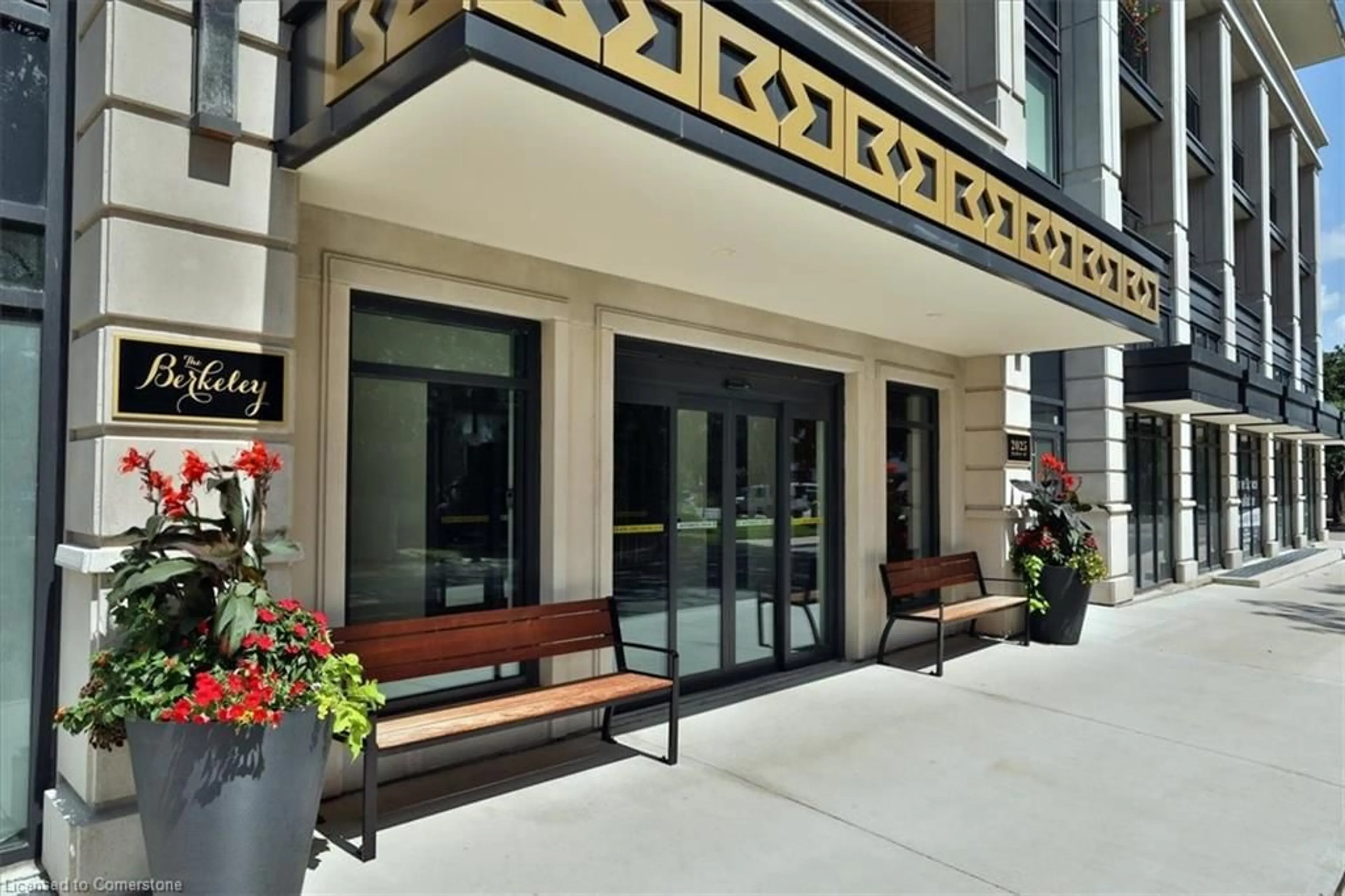Patio, street for 2025 Maria St #1401, Burlington Ontario L7R 2M5