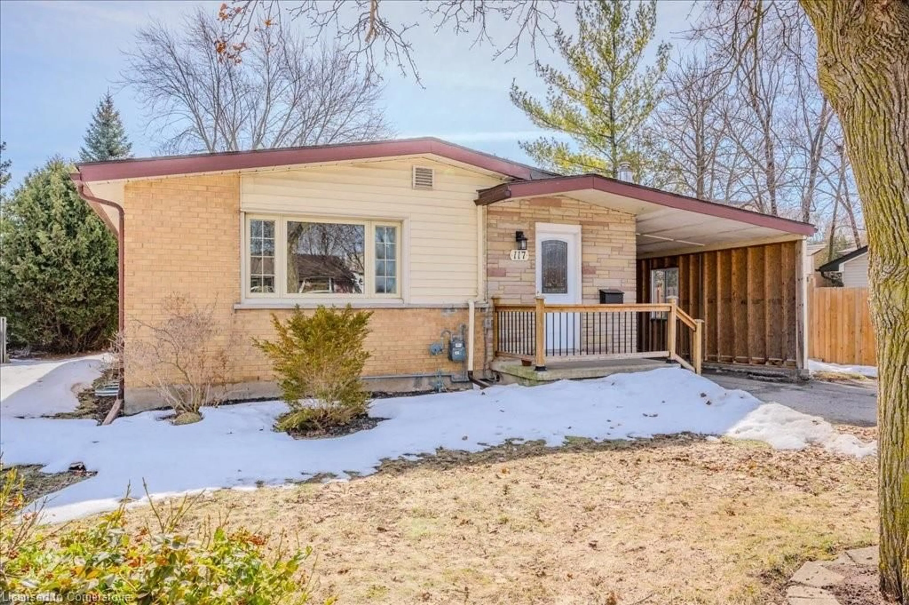 Home with brick exterior material, street for 117 Marshall St, Waterloo Ontario N2J 2T6