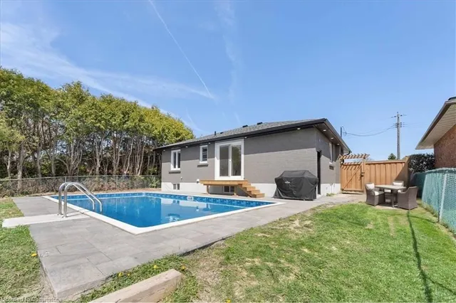 Additional image 8 of 1272 De Quincy Cres