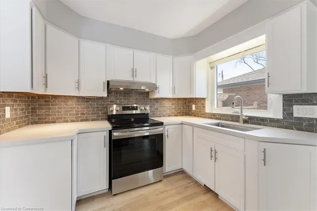 Additional image 32 of 1272 De Quincy Cres