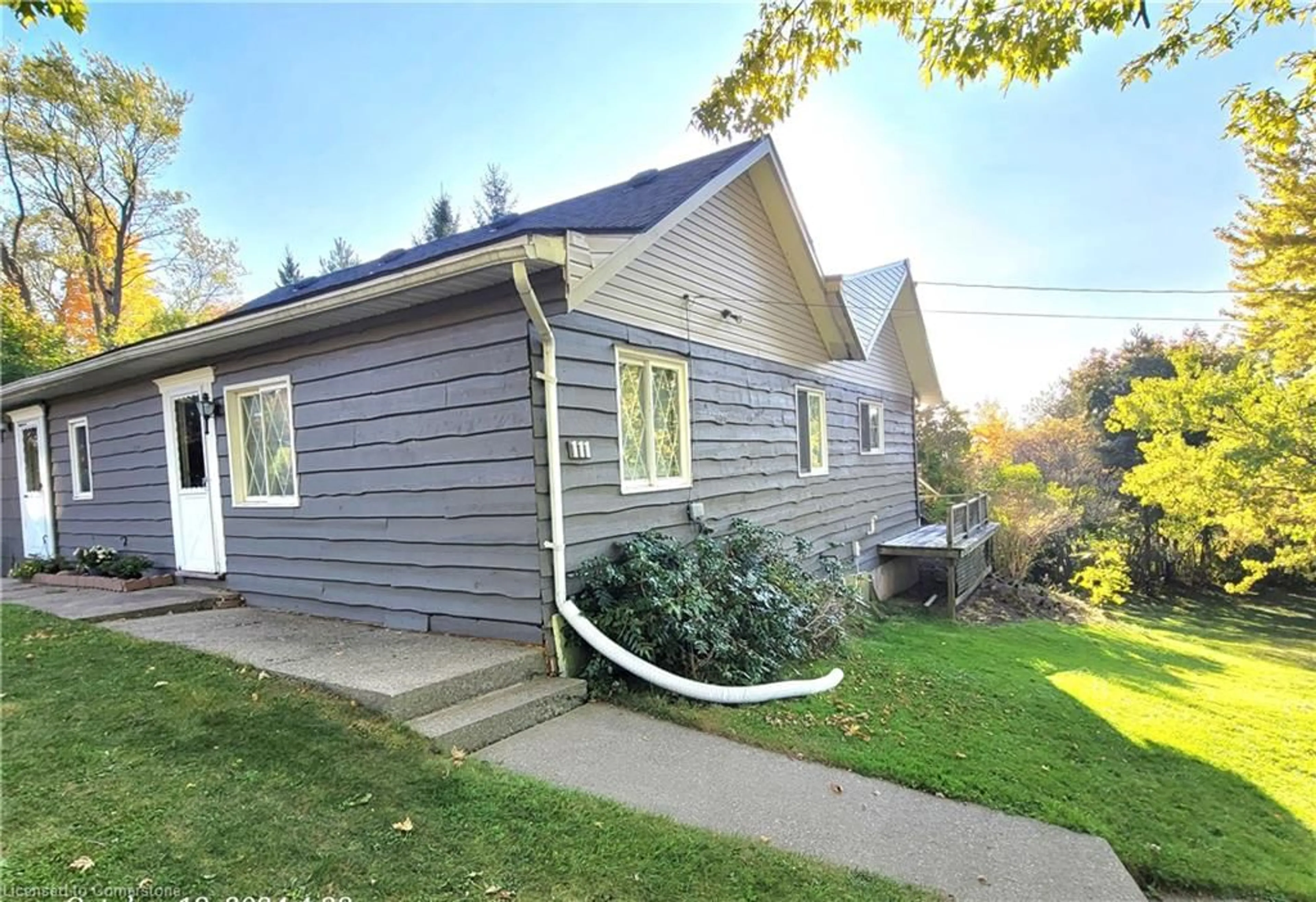 Unknown for 111 Riverbank Dr, Cambridge Ontario N3H 4R6