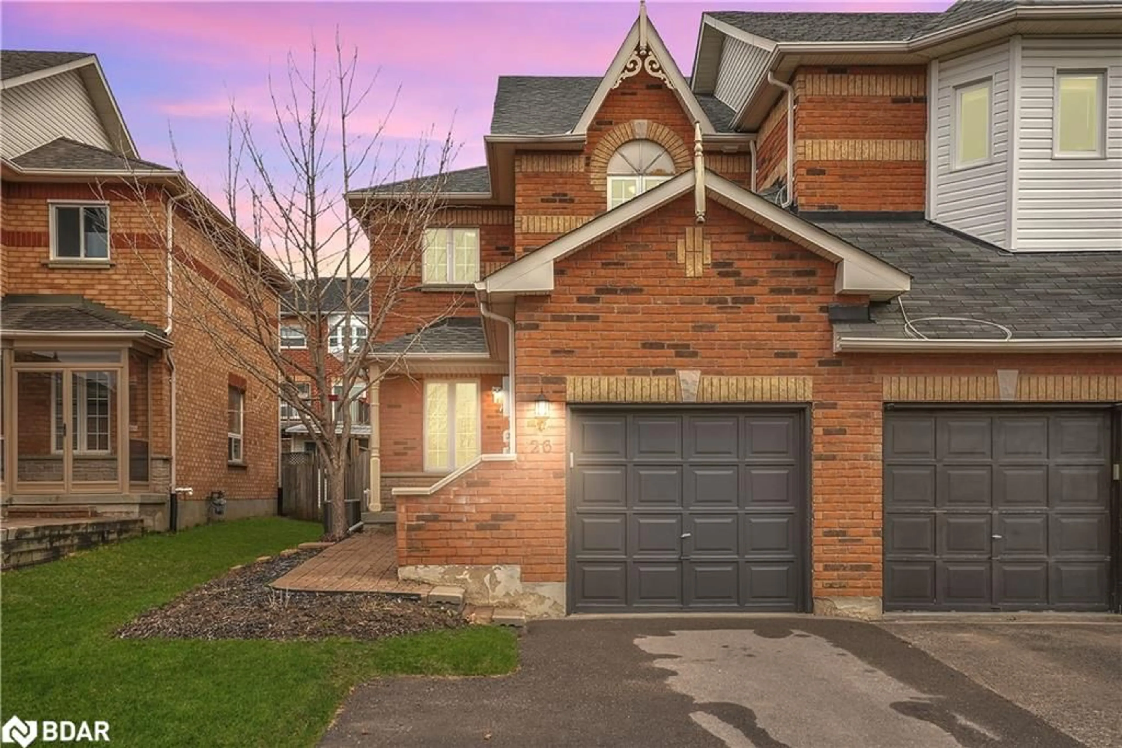 Home with brick exterior material, street for 26 Drake Dr, Barrie Ontario L4N 8W3