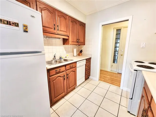 Additional property image - 38 Charlton Ave