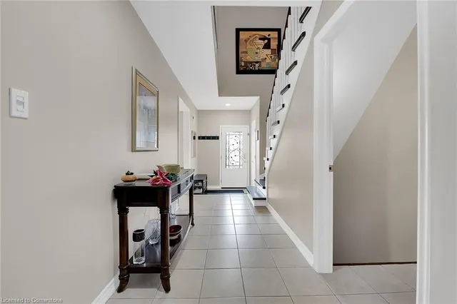 Additional property image - 10 Edgewater Dr