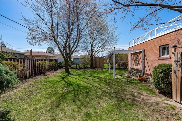 Additional property image - 20 Sigmont Rd