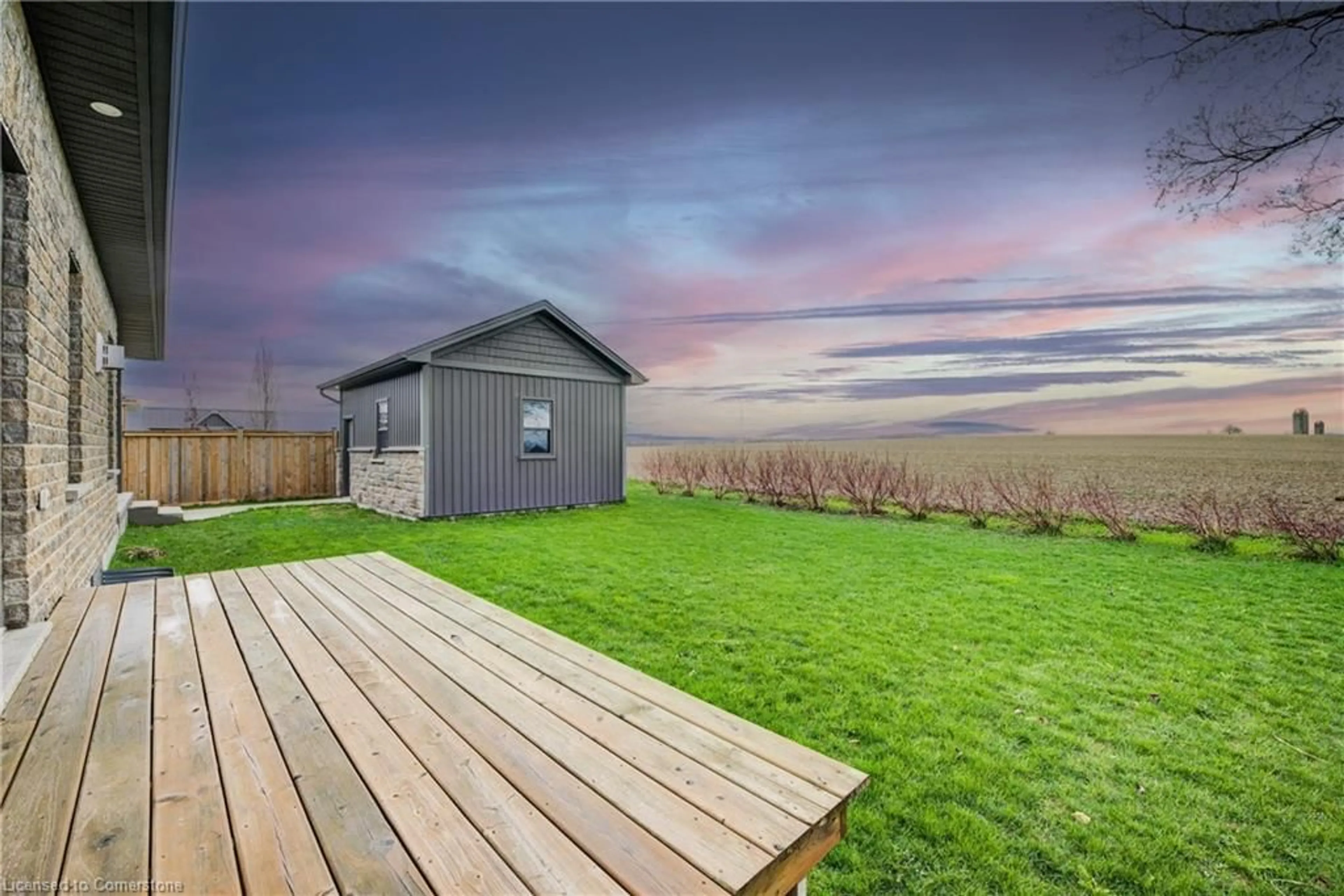 Shed for 470 Grand Trunk St, Palmerston Ontario N0G 2P0