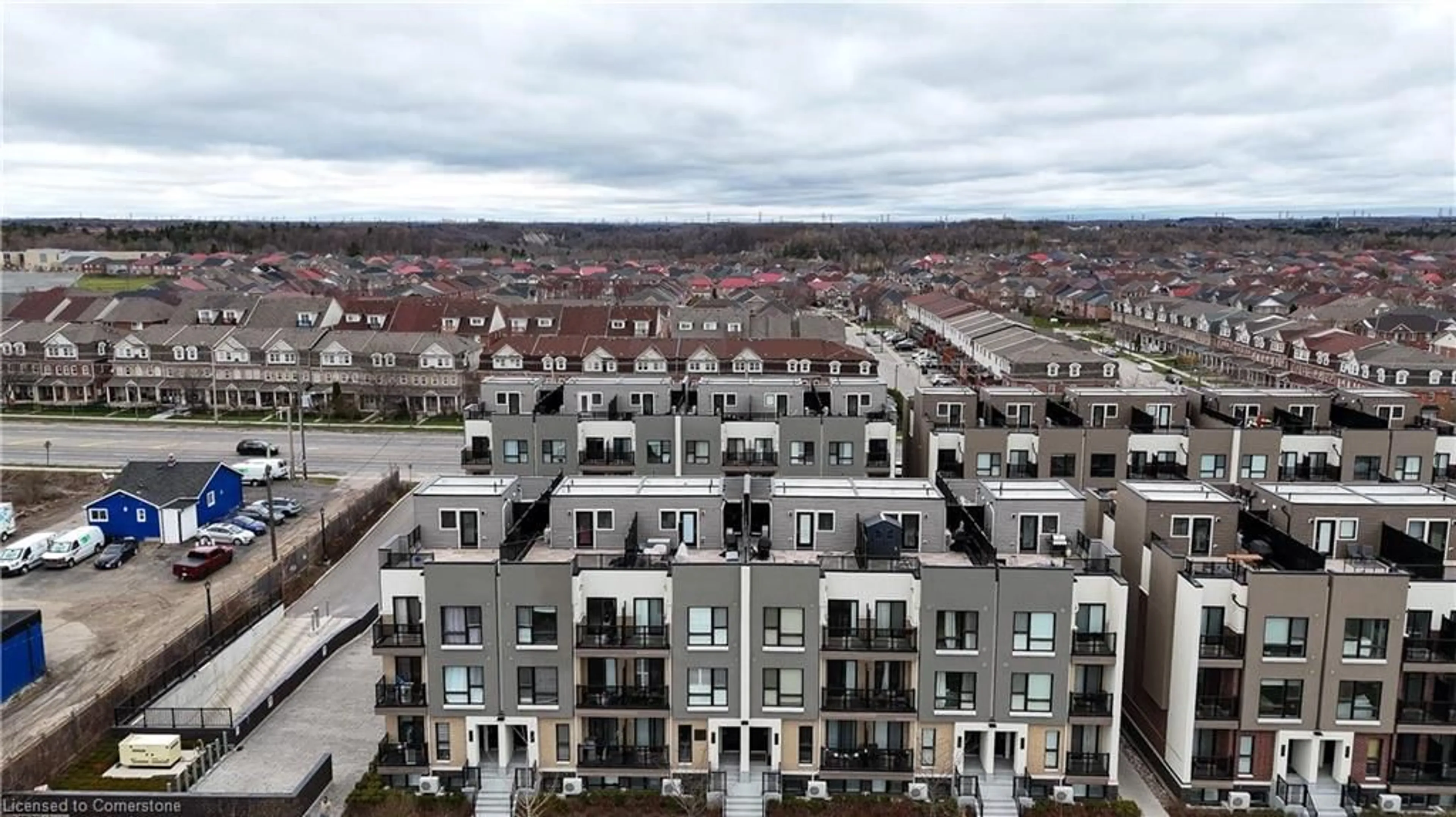 A pic from outside/outdoor area/front of a property/back of a property/a pic from drone, city buildings view from balcony for 500 Kingbird Grove #345, Toronto Ontario M1B 0E4