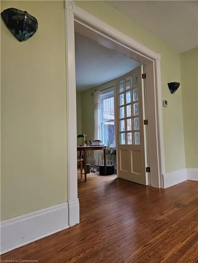 Additional property image - 25 Clarence Pl