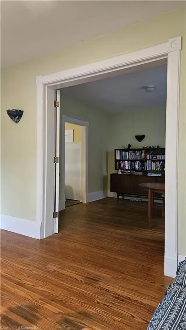 Additional property image - 25 Clarence Pl