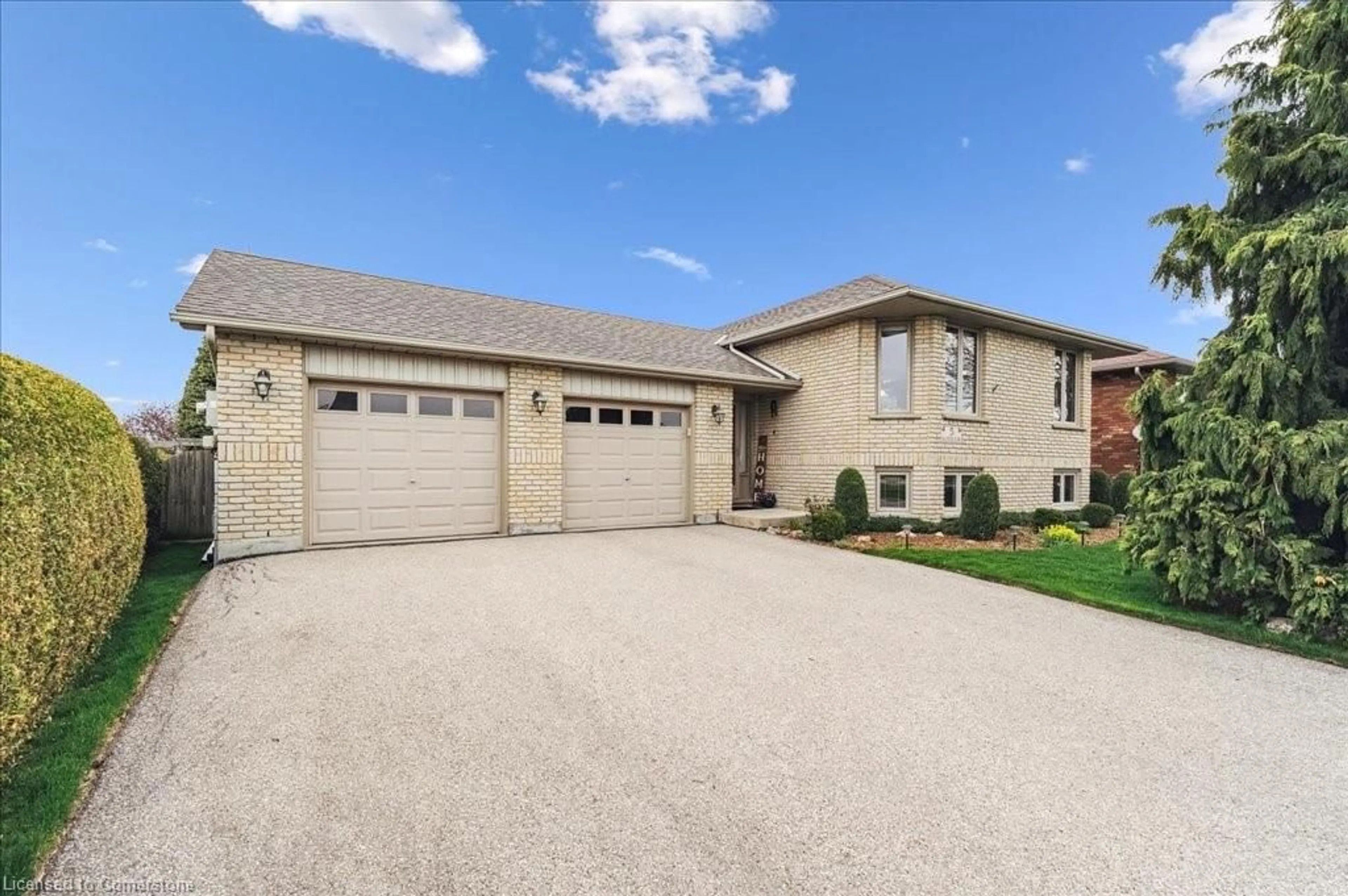 Unknown for 5 Mansfield Dr, St. George Ontario N0E 1N0